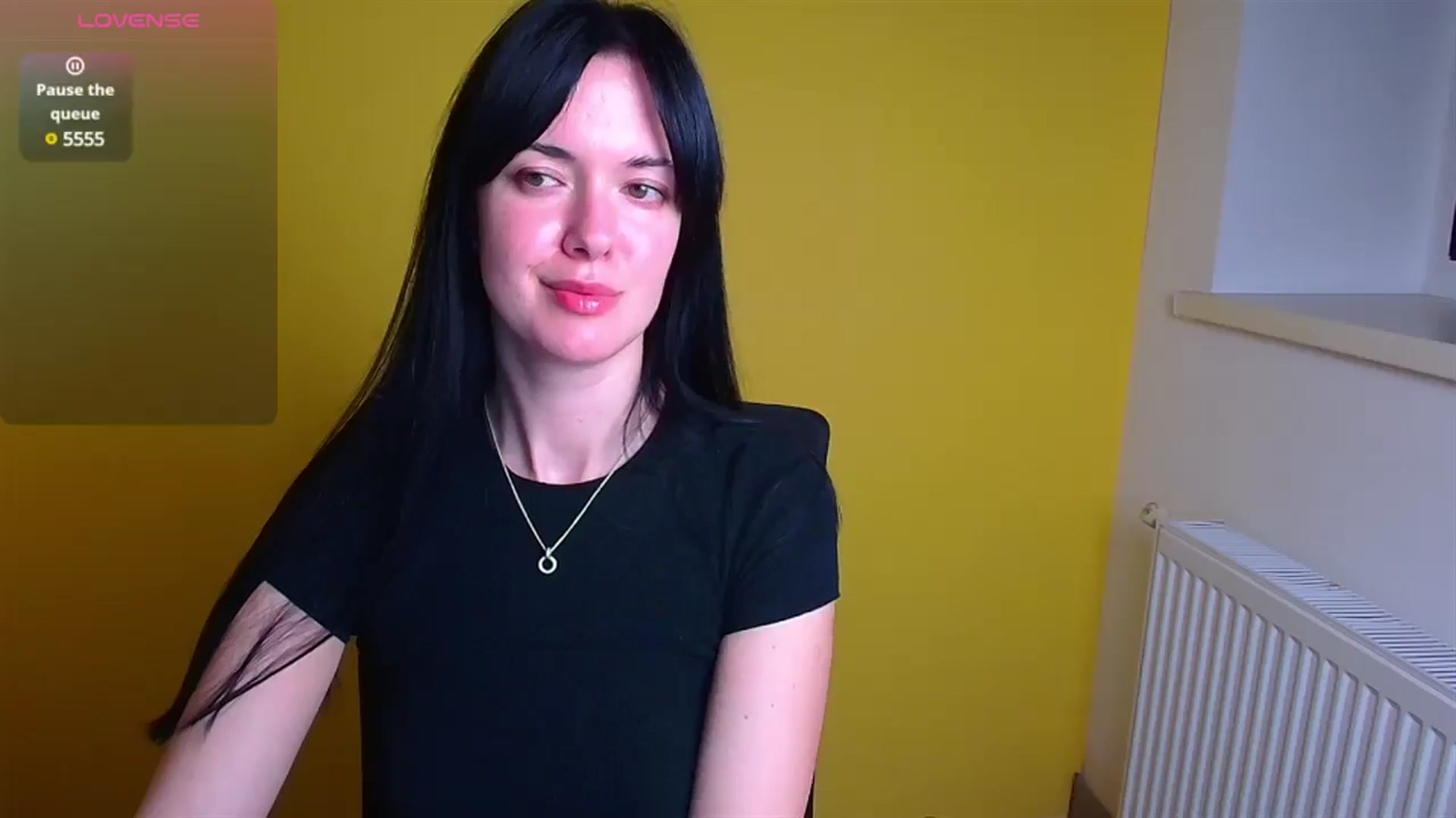 Gallery image thumbnail from Black_Red's myfreecams stream on, 12/20/2024, 14:10 image 20 of 20