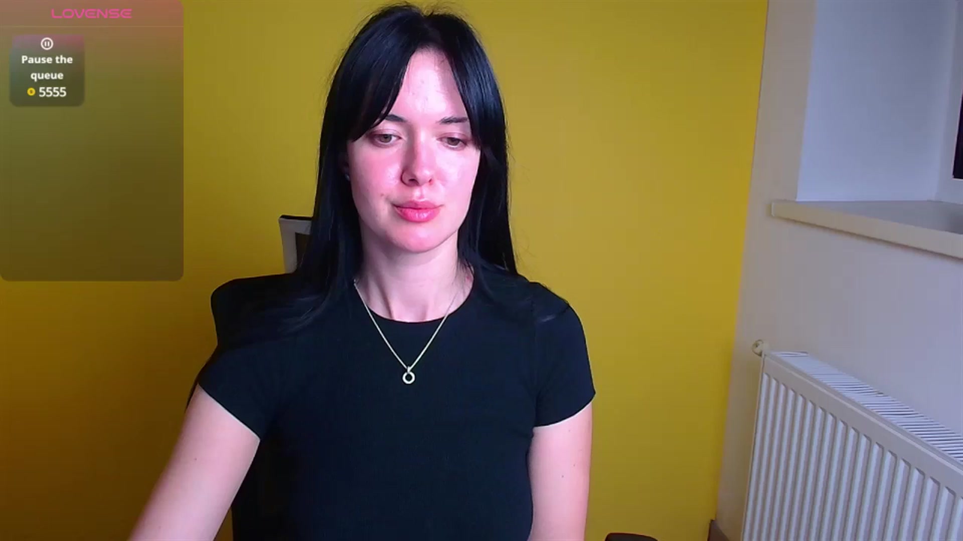 Gallery image thumbnail from Black_Red's myfreecams stream on, 12/20/2024, 16:58 image 12 of 20