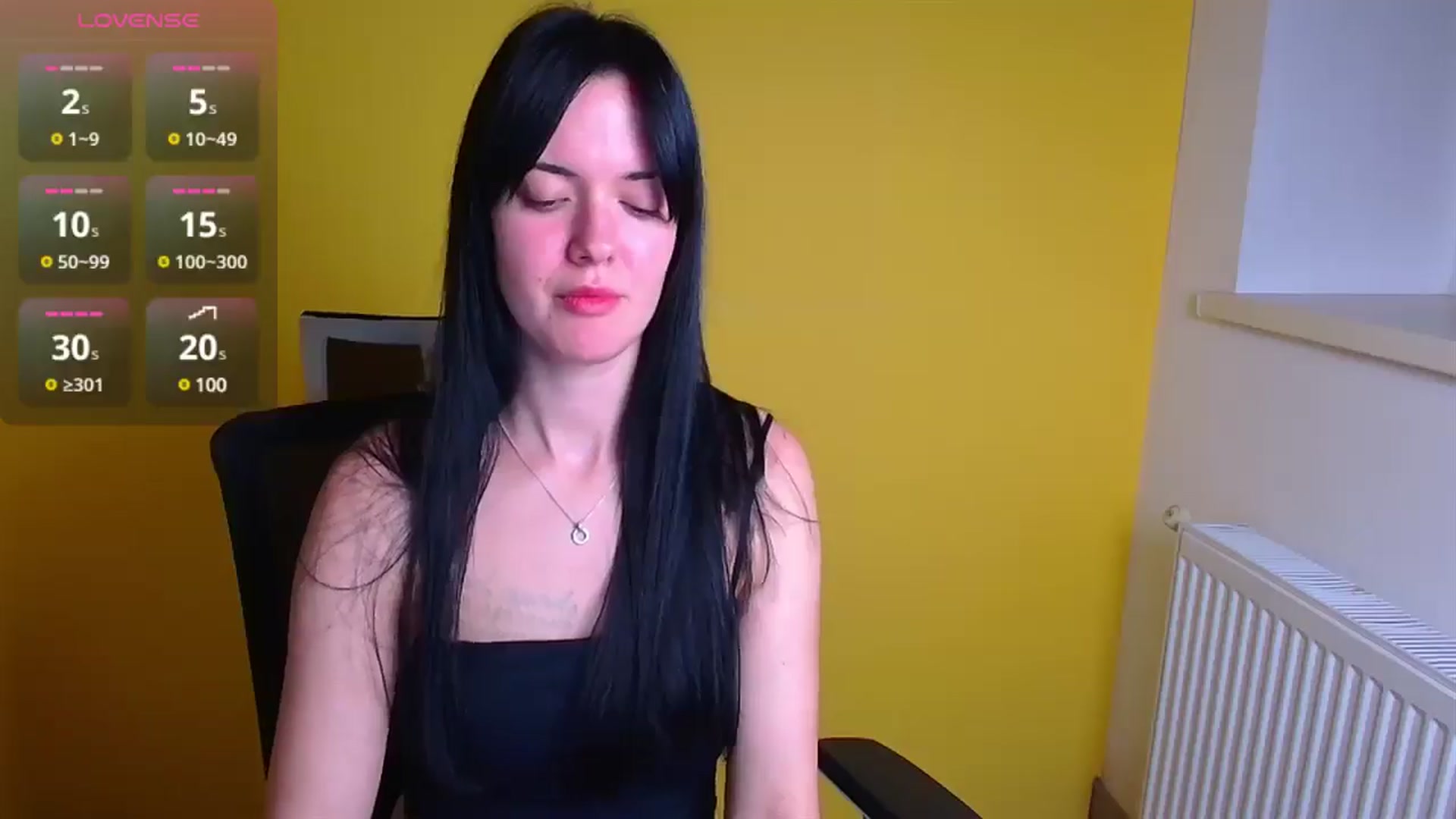 Gallery image thumbnail from Black_Red's myfreecams stream on, 12/22/2024, 11:56 image 3 of 20