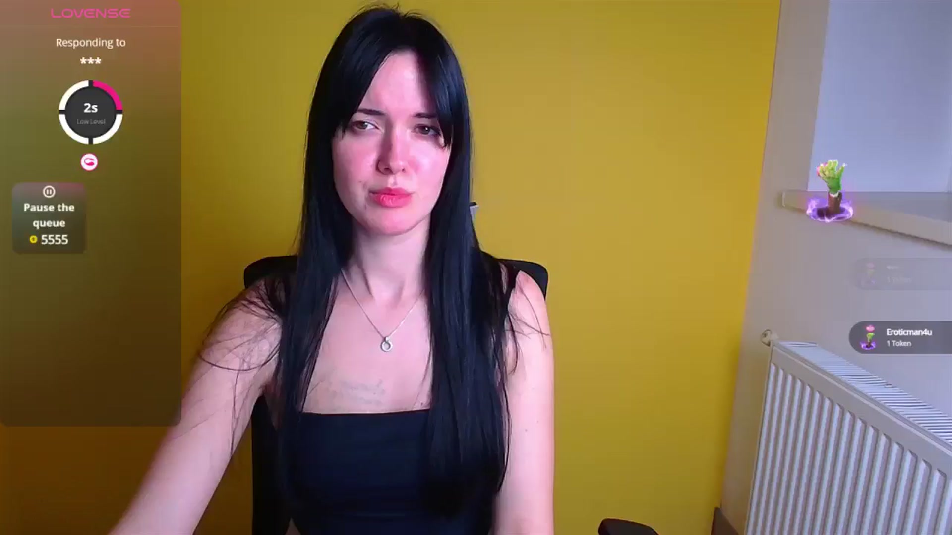 Gallery image thumbnail from Black_Red's myfreecams stream on, 12/22/2024, 11:56 image 4 of 20