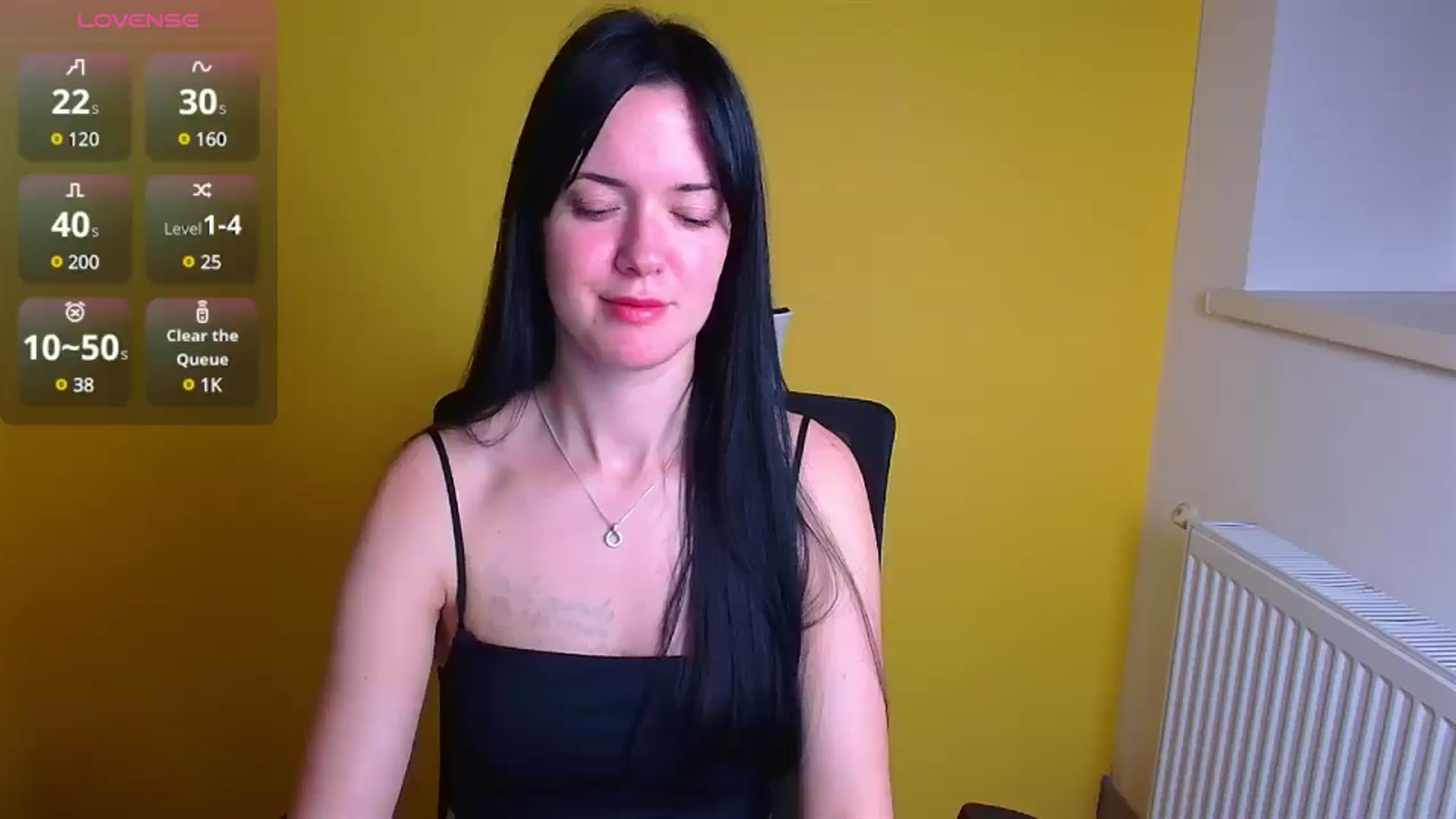 Gallery image thumbnail from Black_Red's myfreecams stream on, 12/22/2024, 13:02 image 17 of 20