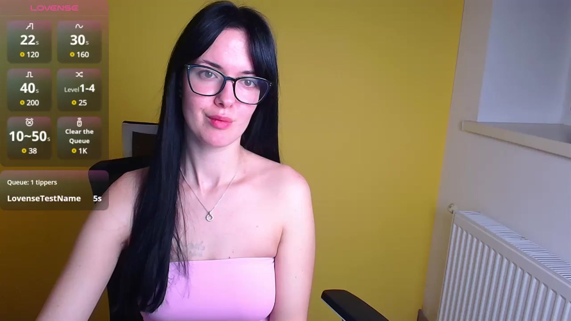 Gallery image thumbnail from Black_Red's myfreecams stream on, 12/24/2024, 09:00 image 11 of 20