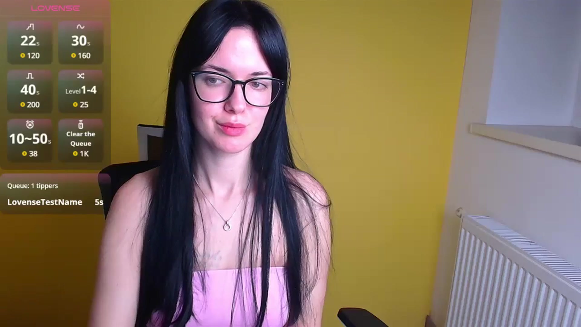 Gallery image thumbnail from Black_Red's myfreecams stream on, 12/24/2024, 09:00 image 8 of 20