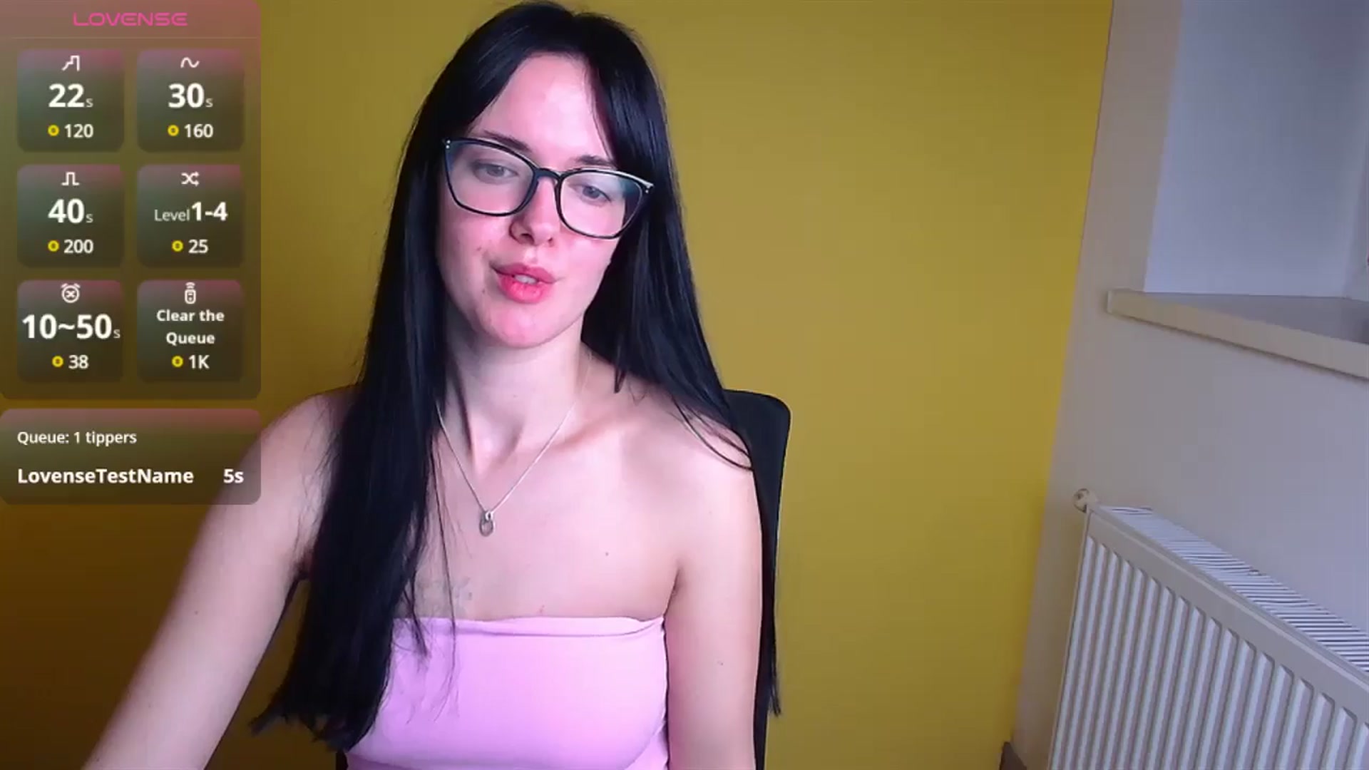 Gallery image thumbnail from Black_Red's myfreecams stream on, 12/24/2024, 09:00 image 12 of 20