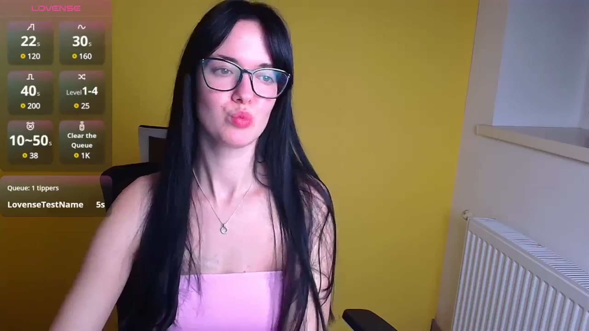 Gallery image thumbnail from Black_Red's myfreecams stream on, 12/24/2024, 09:00 image 9 of 20