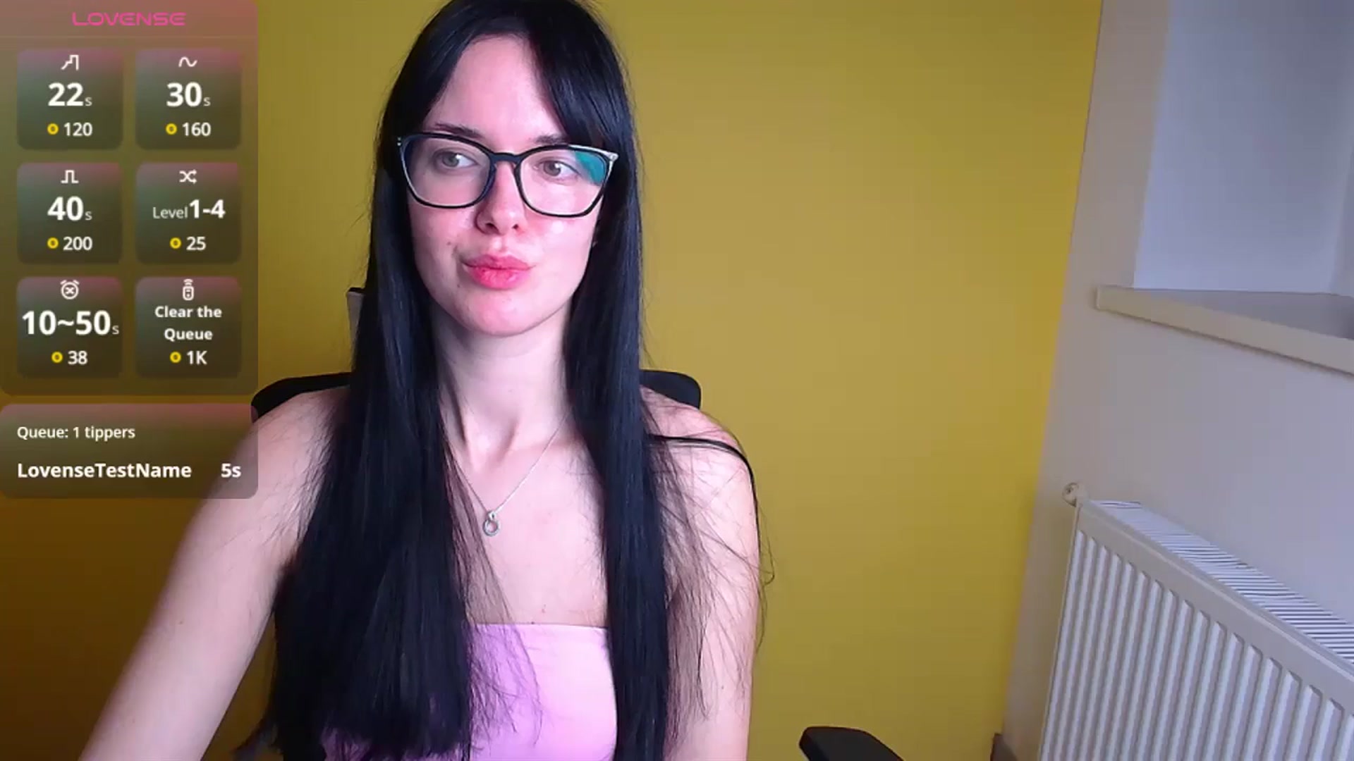 Gallery image thumbnail from Black_Red's myfreecams stream on, 12/24/2024, 09:00 image 4 of 20