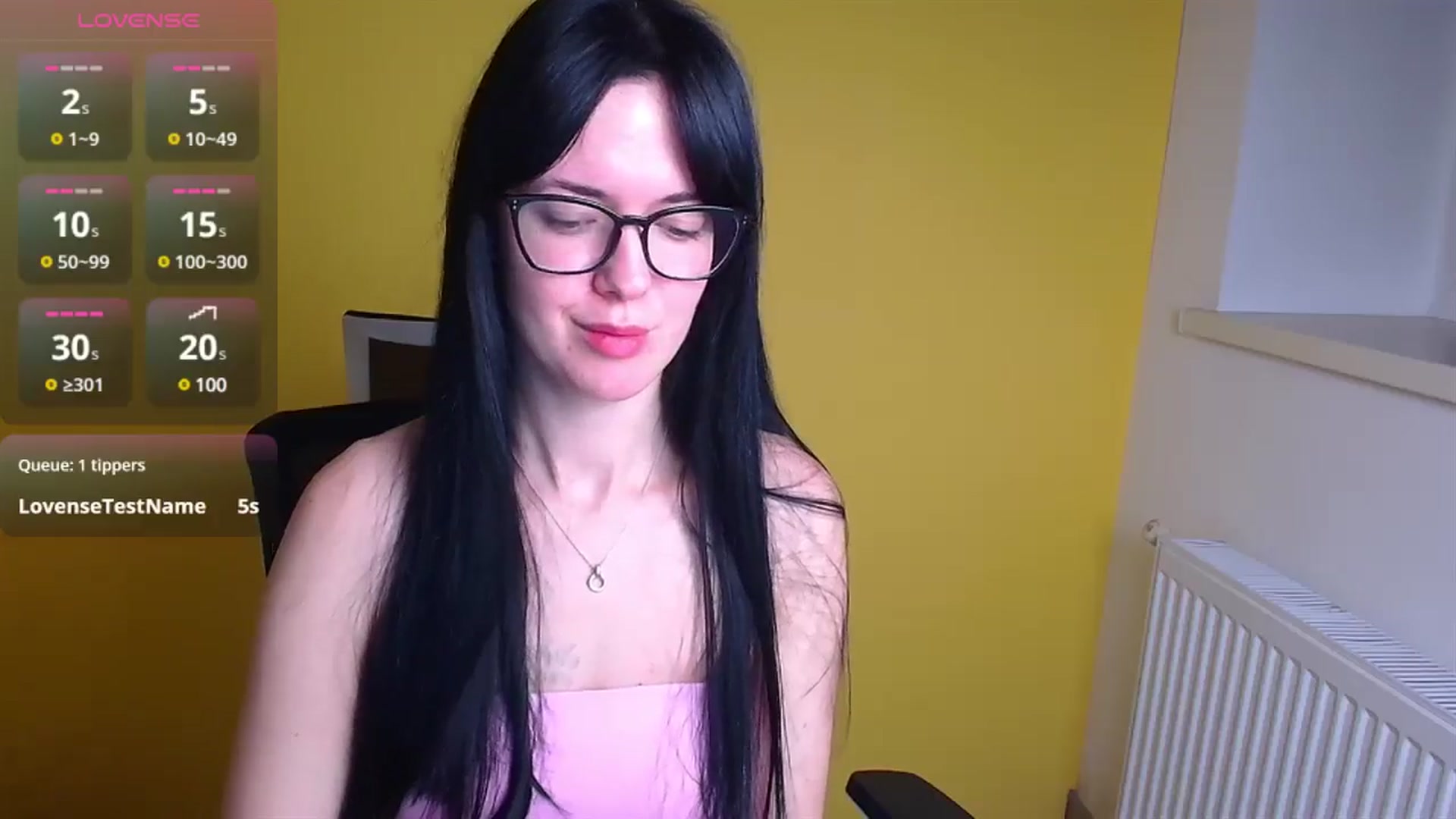 Gallery image thumbnail from Black_Red's myfreecams stream on, 12/24/2024, 09:00 image 7 of 20