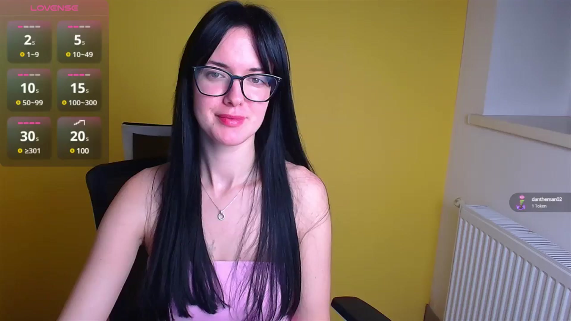 Gallery image thumbnail from Black_Red's myfreecams stream on, 12/24/2024, 11:14 image 1 of 20