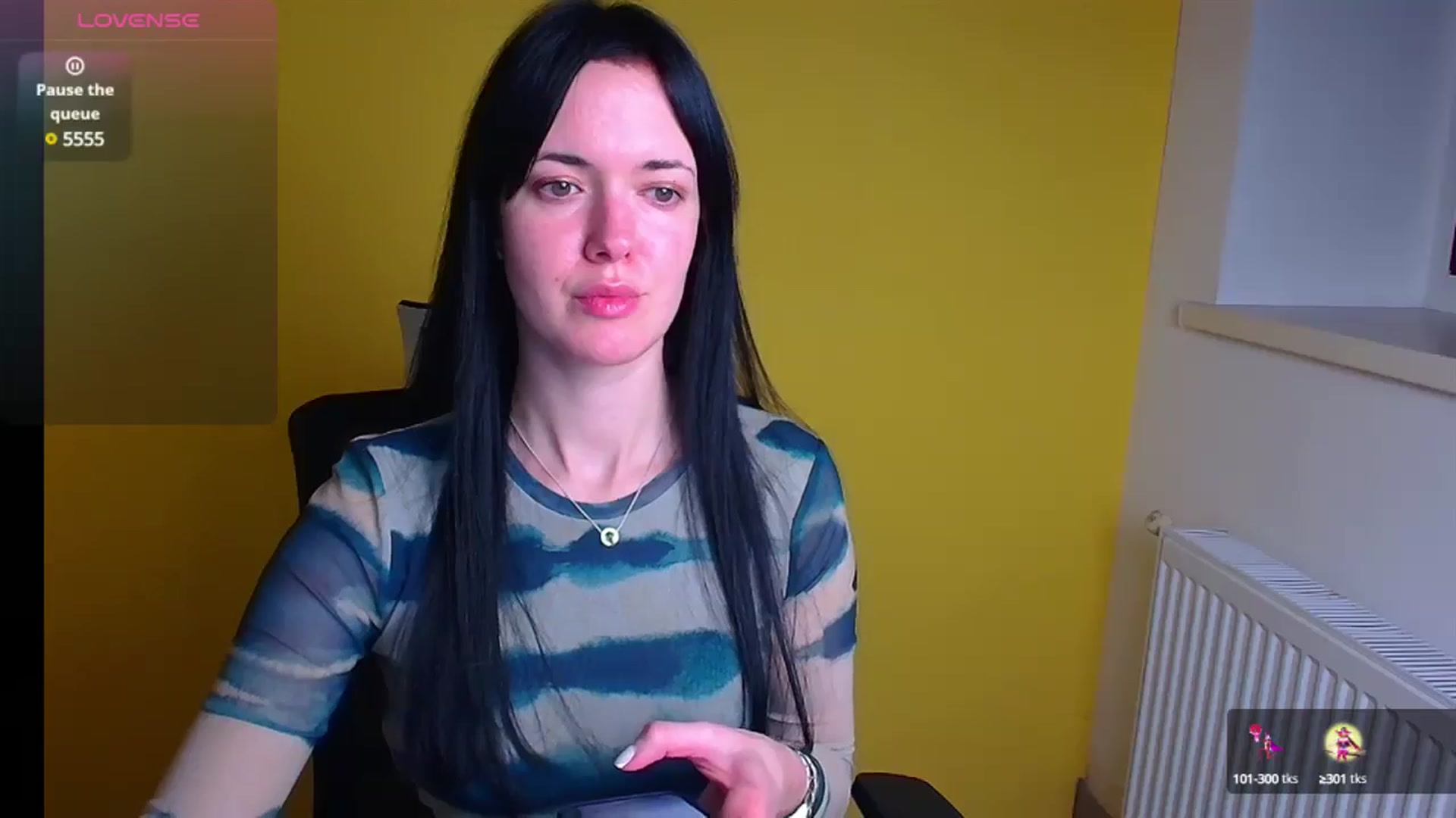Gallery image thumbnail from Black_Red's myfreecams stream on, 12/26/2024, 10:58 image 17 of 20