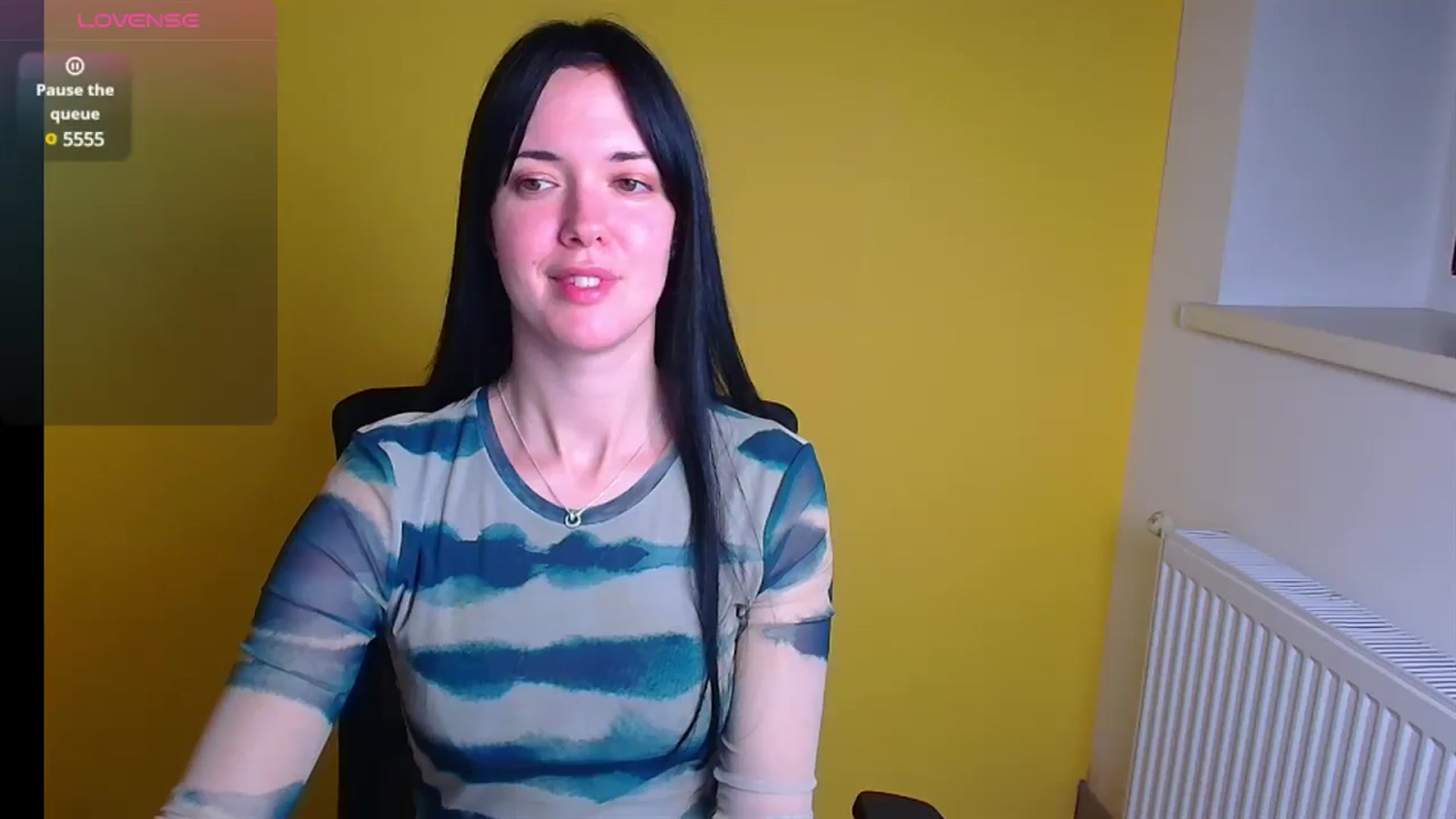 Gallery image thumbnail from Black_Red's myfreecams stream on, 12/26/2024, 10:58 image 10 of 20