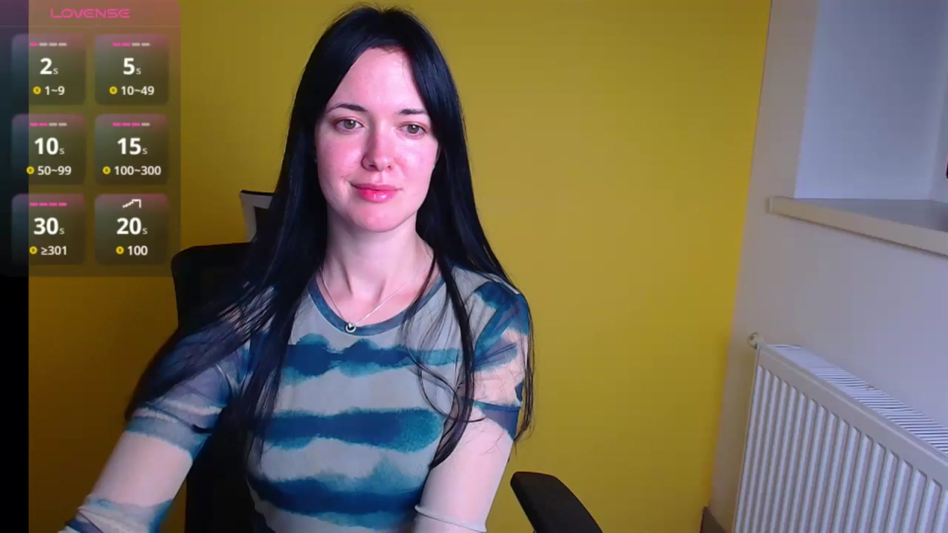 Gallery image thumbnail from Black_Red's myfreecams stream on, 12/26/2024, 10:58 image 7 of 20