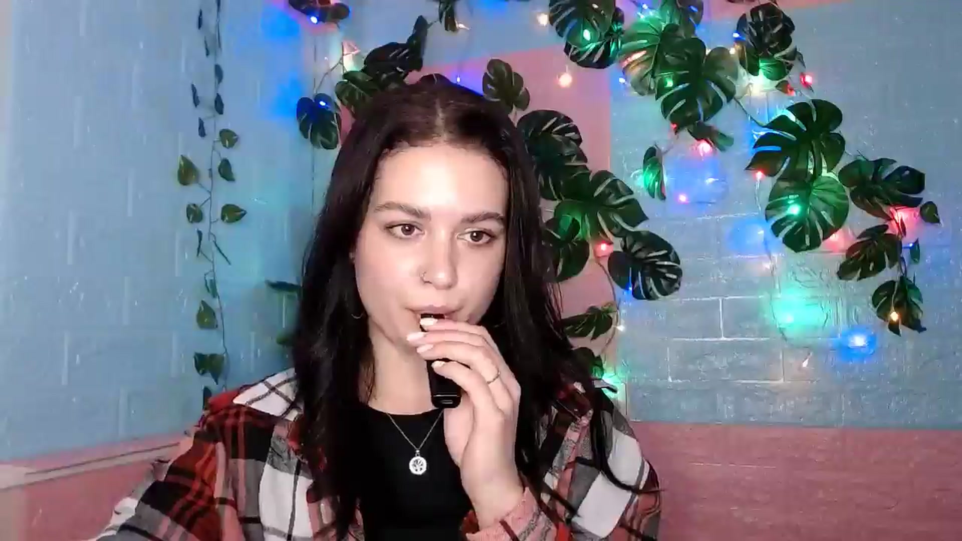 Gallery image thumbnail from Black_Side's myfreecams stream on, 12/02/2025, 17:56 image 15 of 20