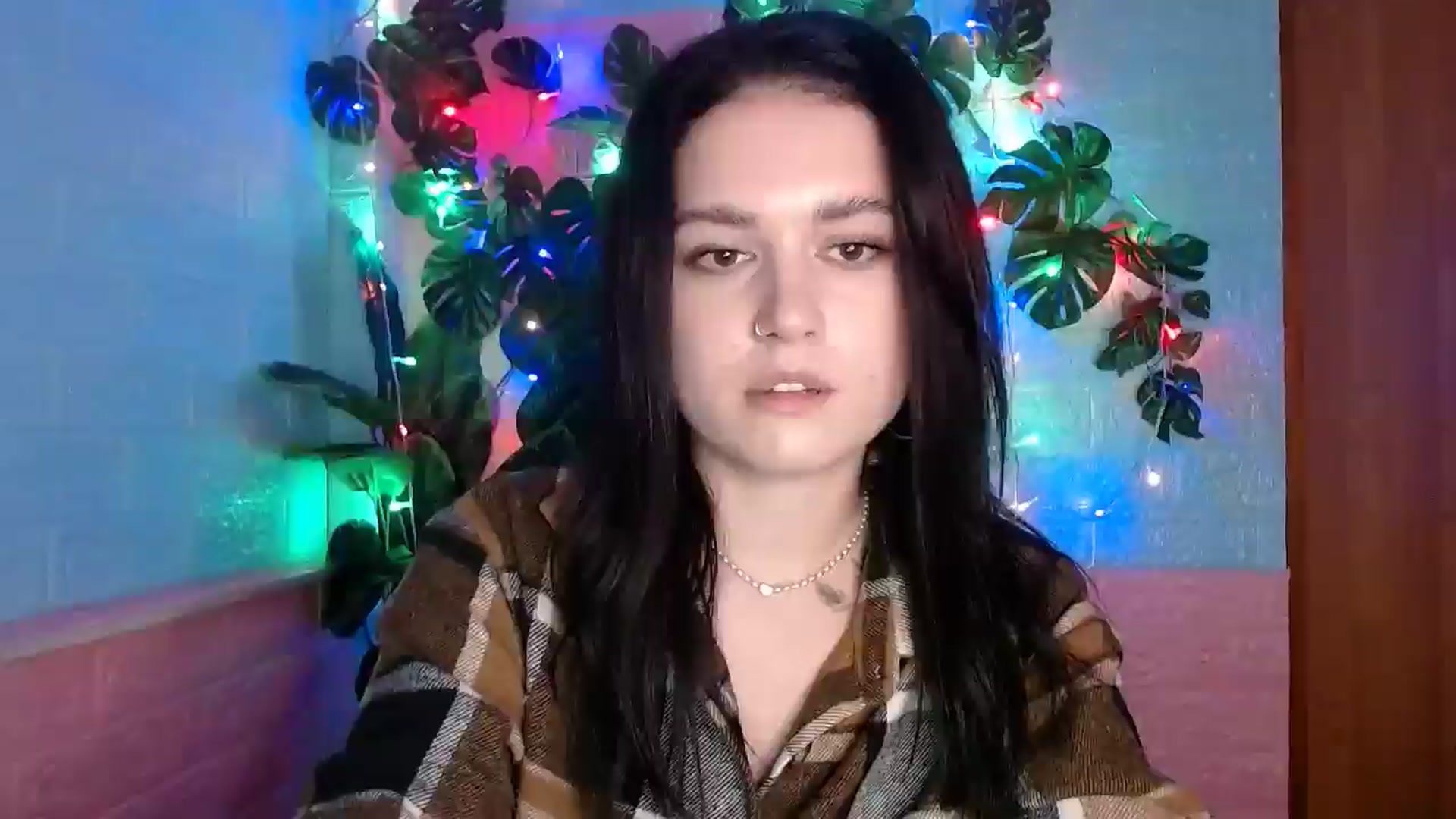 Gallery image thumbnail from Black_Side's myfreecams stream on, 12/22/2025, 17:24 image 18 of 20
