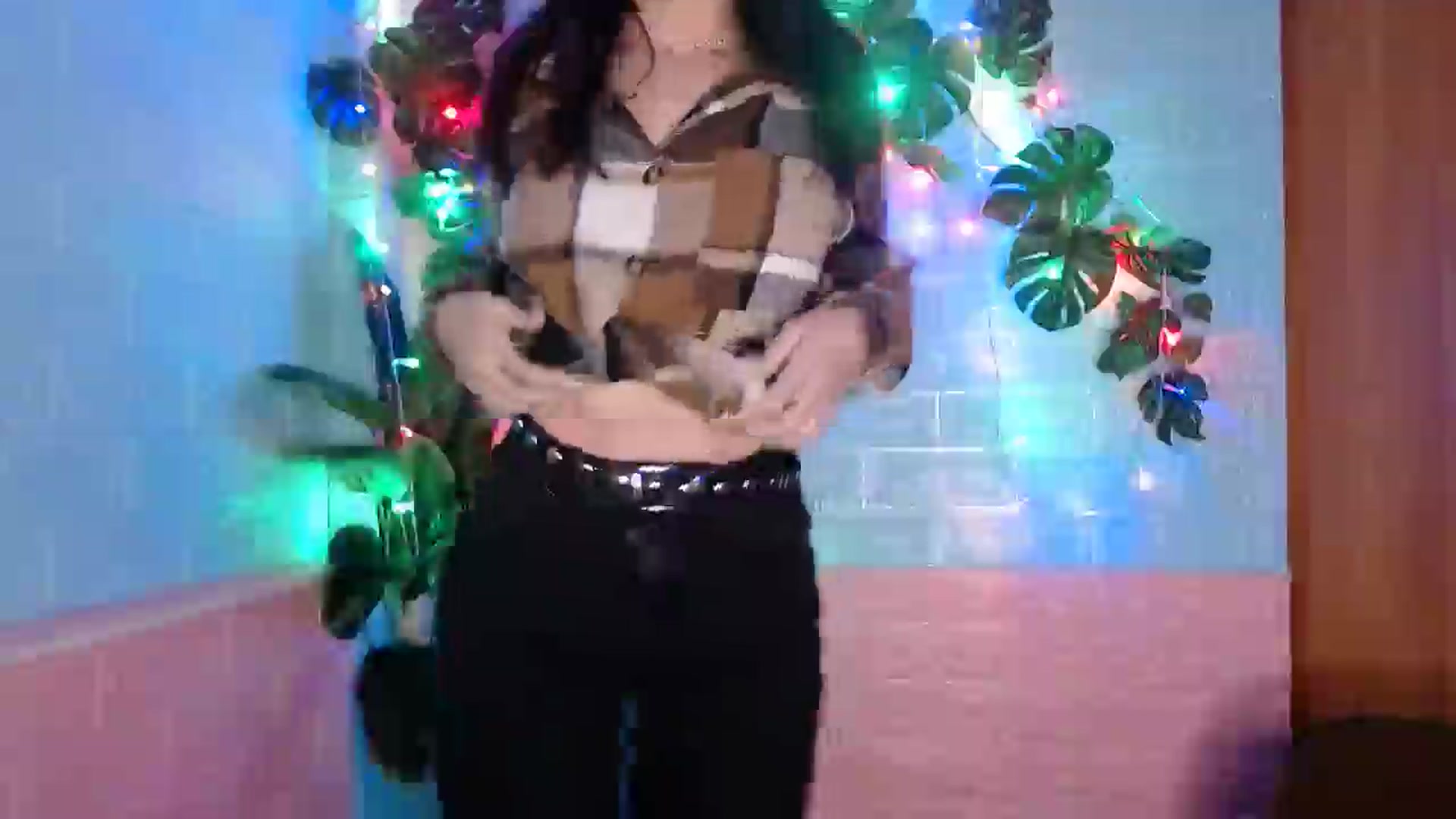 Gallery image thumbnail from Black_Side's myfreecams stream on, 12/22/2025, 19:11 image 15 of 20