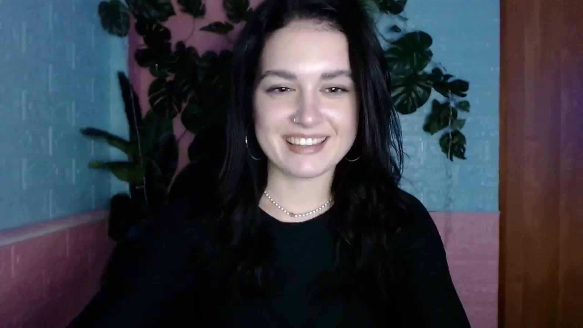 Gallery image thumbnail from Black_Side's myfreecams stream on, 12/24/2025, 17:20 image 17 of 20