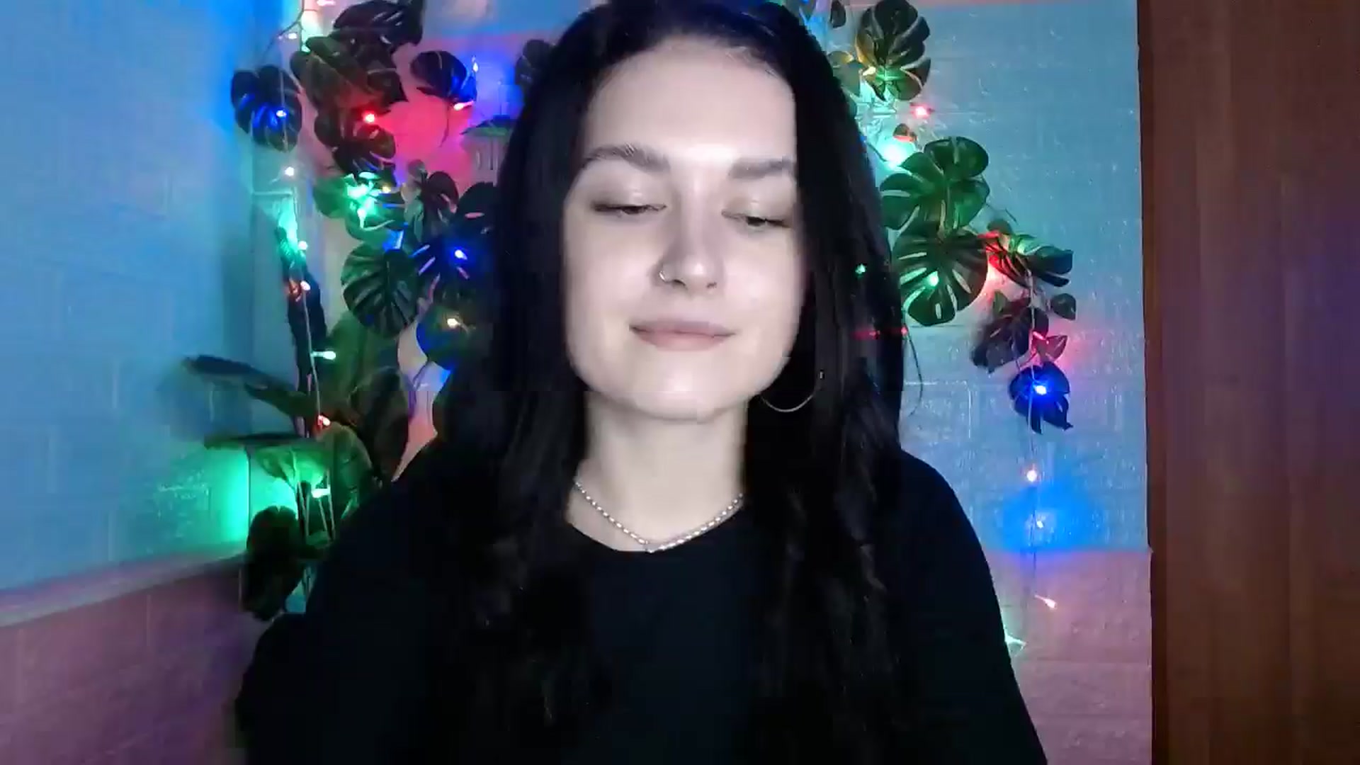 Gallery image thumbnail from Black_Side's myfreecams stream on, 12/24/2025, 18:23 image 16 of 20