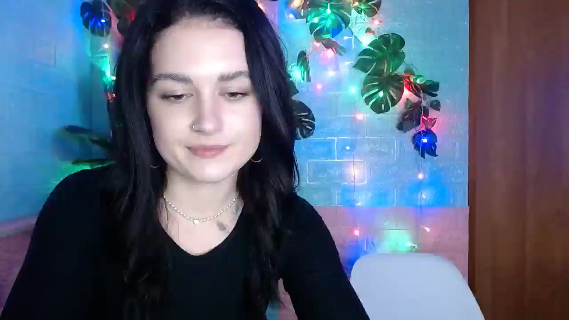 Gallery image thumbnail from Black_Side's myfreecams stream on, 12/24/2025, 19:30 image 9 of 20