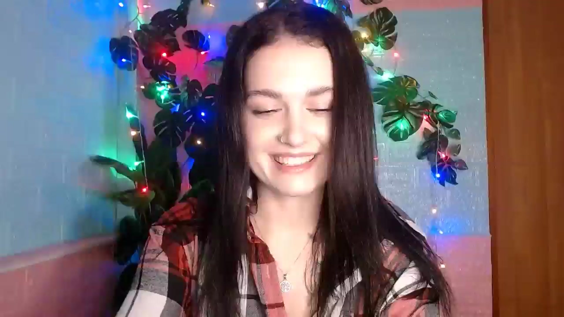 Gallery image thumbnail from Black_Side's myfreecams stream on, 12/28/2025, 17:18 image 14 of 20
