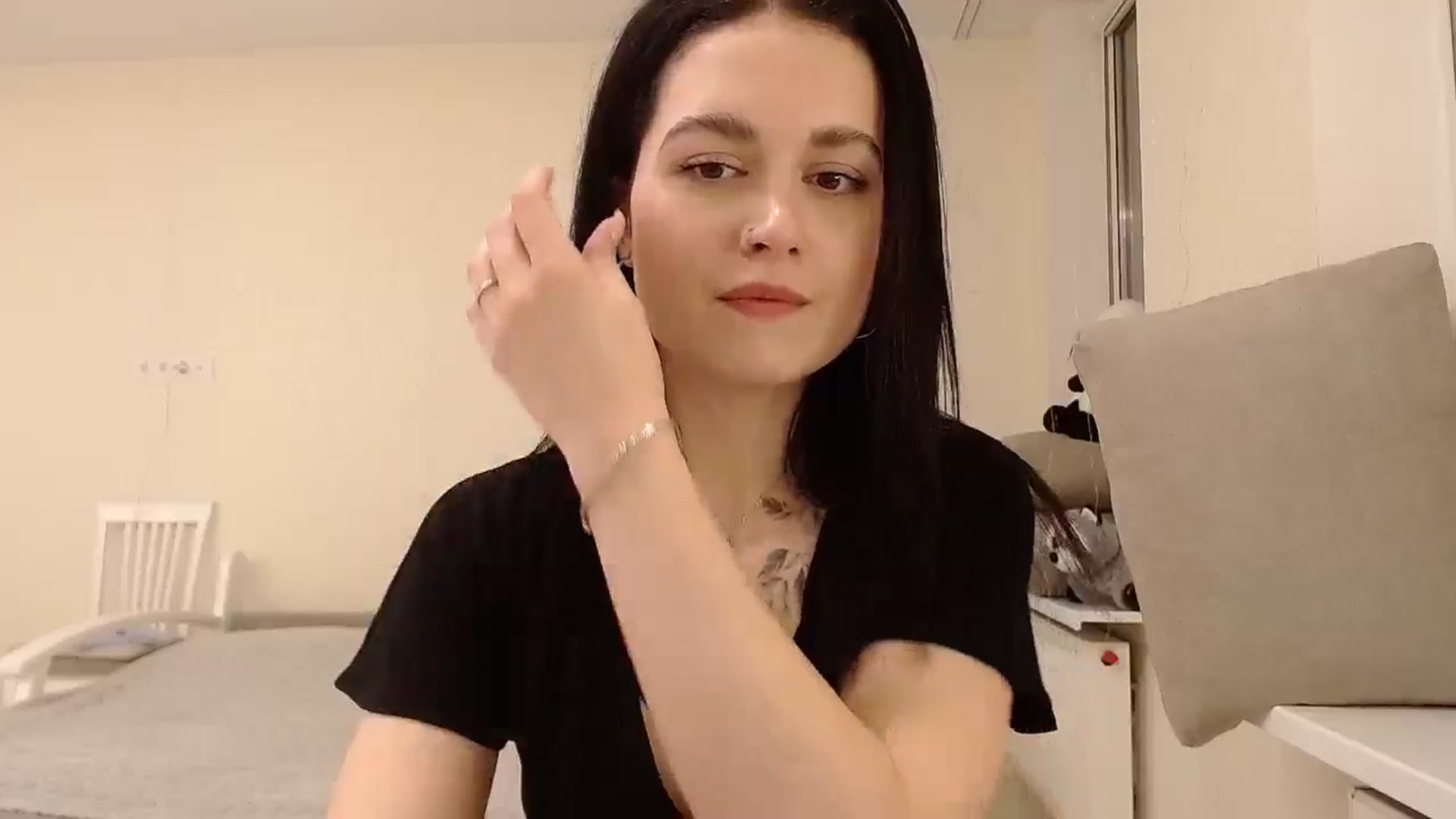 Gallery image thumbnail from Black_Side's myfreecams stream on, 04/03/2026, 19:36 image 18 of 20