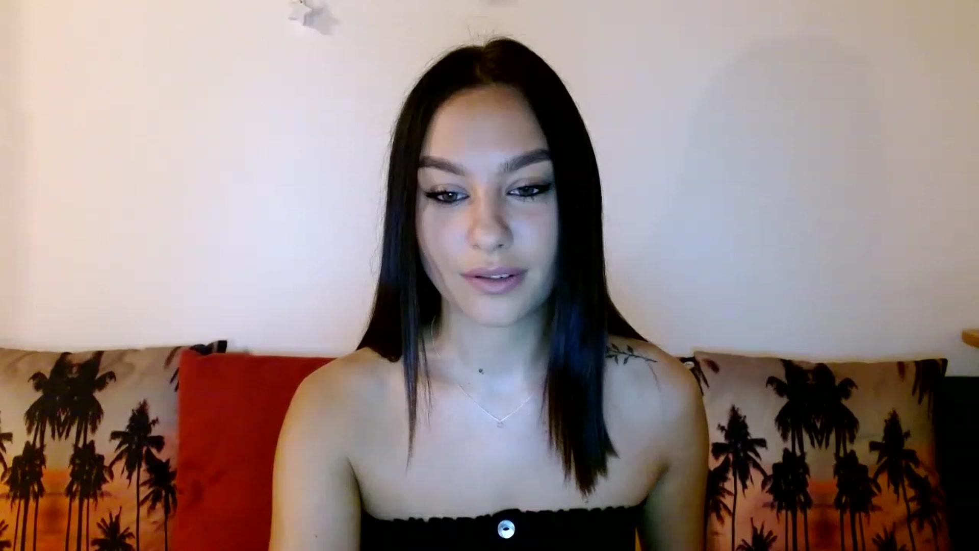 Gallery image thumbnail from Blackcoffeeee's myfreecams stream on, 12/04/2022, 08:19 image 1 of 20