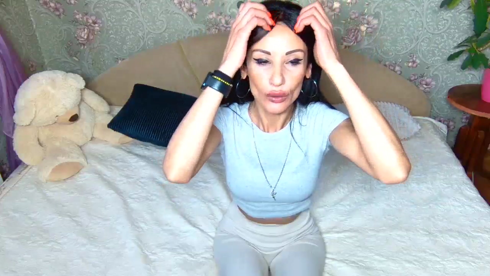 Gallery image thumbnail from Blackeyeslady's myfreecams stream on, 10/20/2023, 13:18 image 13 of 20