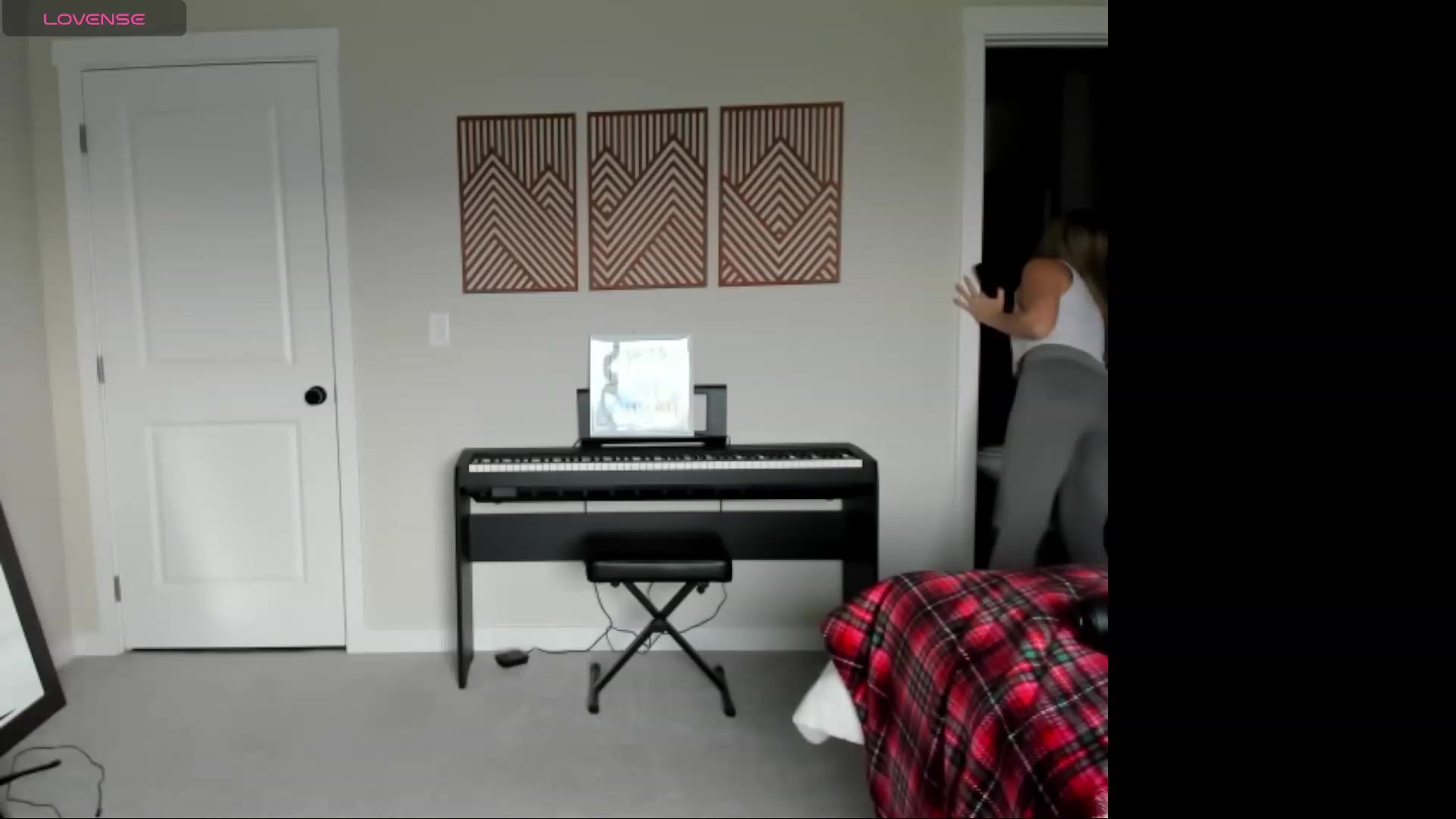 Gallery image thumbnail from BlairAusten's myfreecams stream on, 12/05/2023, 20:39 image 16 of 20