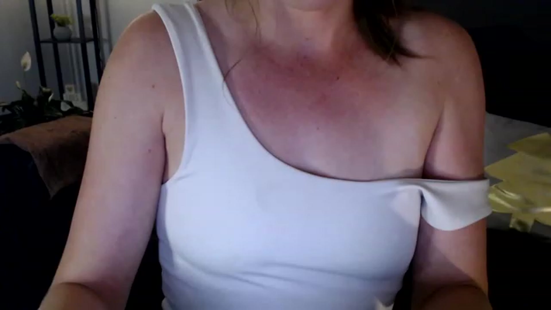 Gallery image thumbnail from BlairHarper's myfreecams stream on, 12/23/2022, 14:36 image 19 of 20