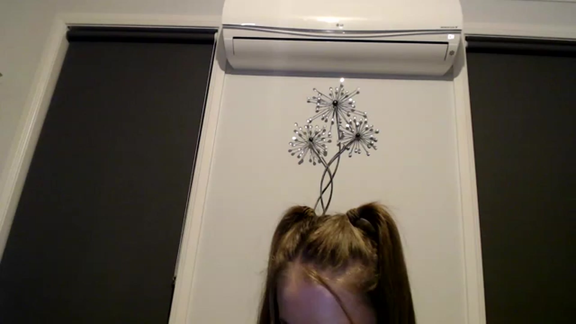 Gallery image thumbnail from BlairHarper's myfreecams stream on, 12/26/2022, 14:00 image 18 of 20