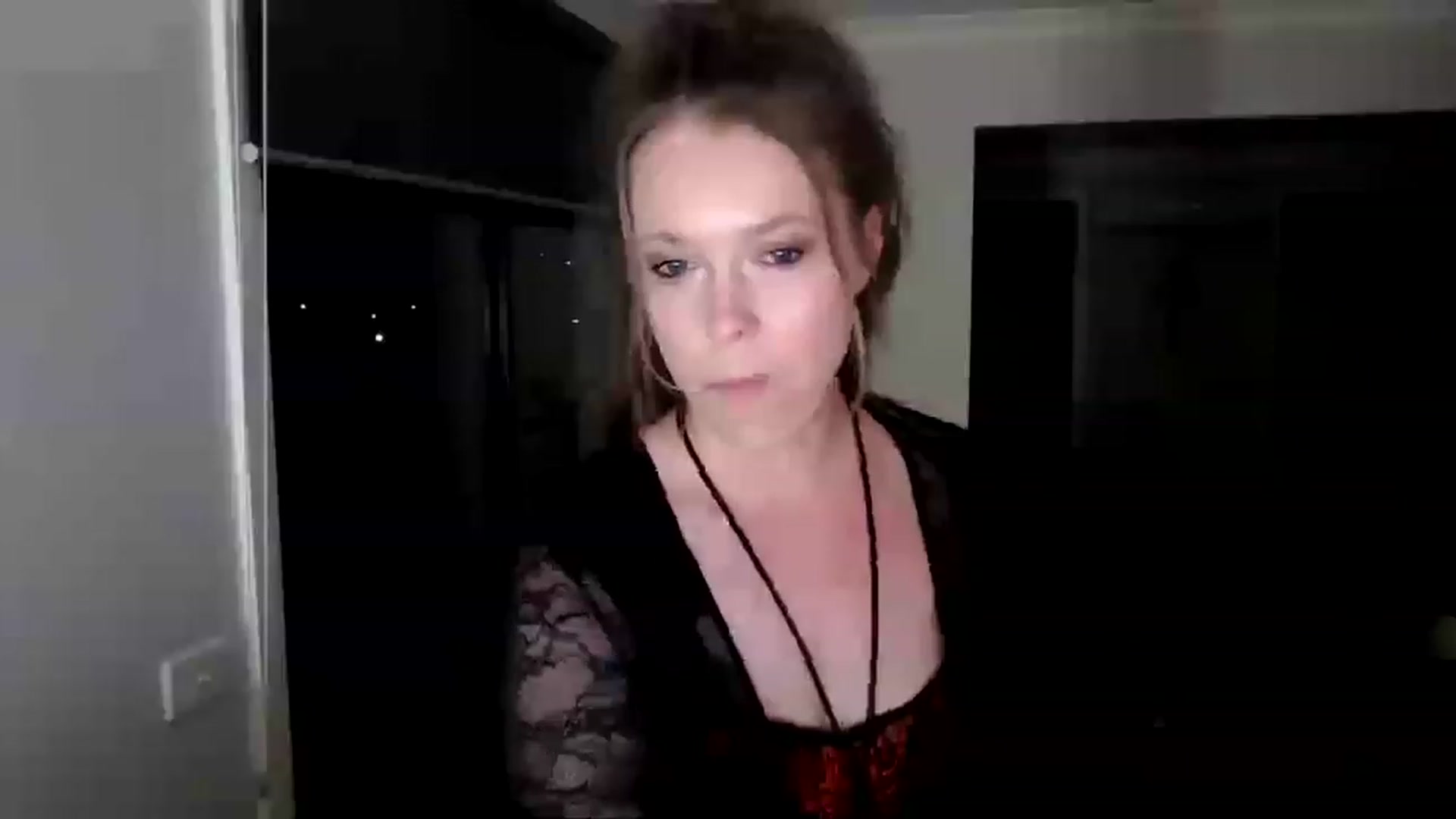 Gallery image thumbnail from BlairHarper's myfreecams stream on, 01/03/2023, 12:19 image 6 of 20