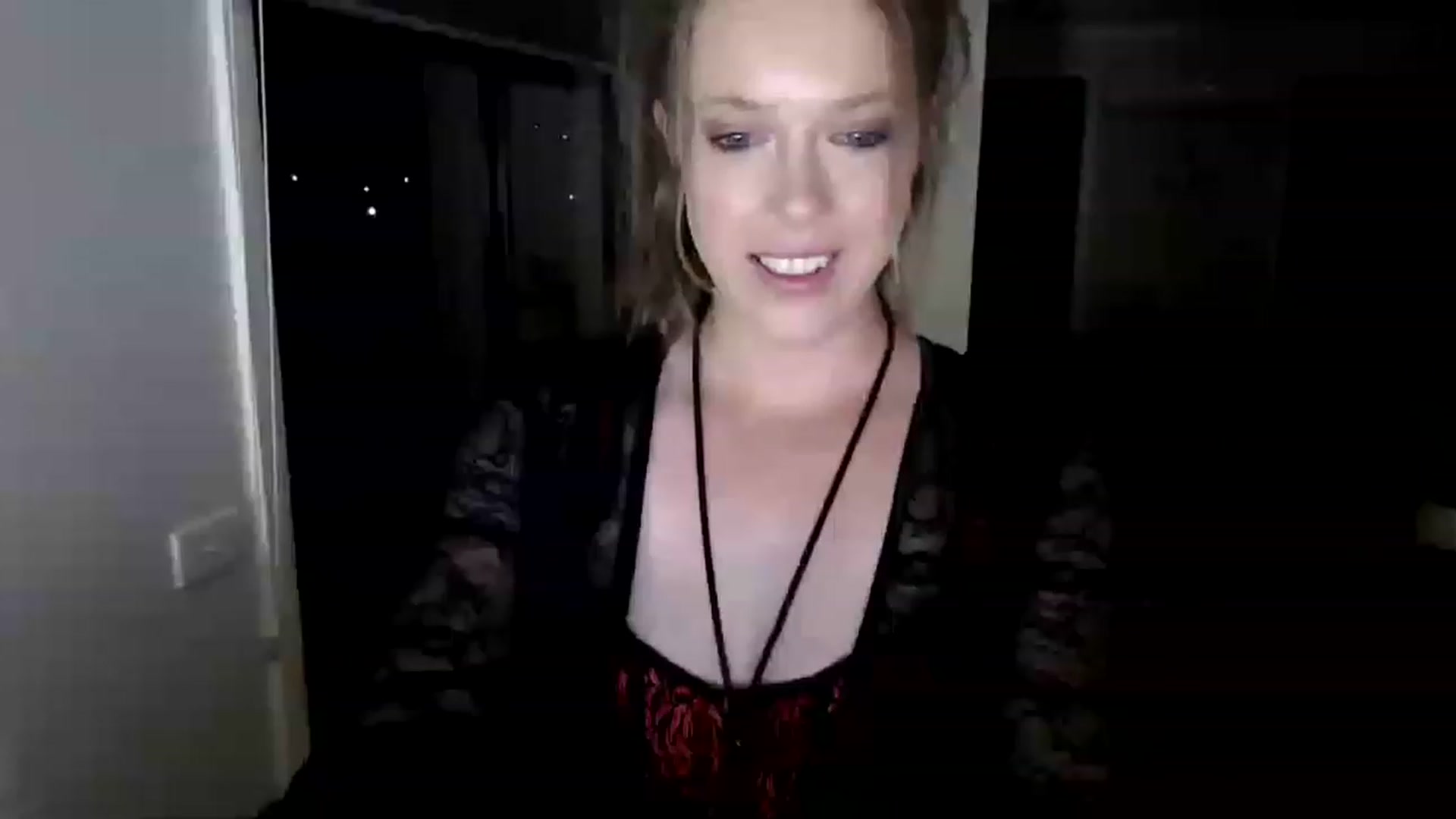 Gallery image thumbnail from BlairHarper's myfreecams stream on, 01/03/2023, 12:19 image 14 of 20