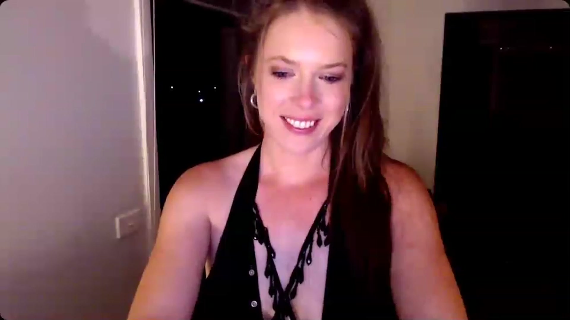 Gallery image thumbnail from BlairHarper's myfreecams stream on, 01/07/2023, 14:01 image 20 of 20