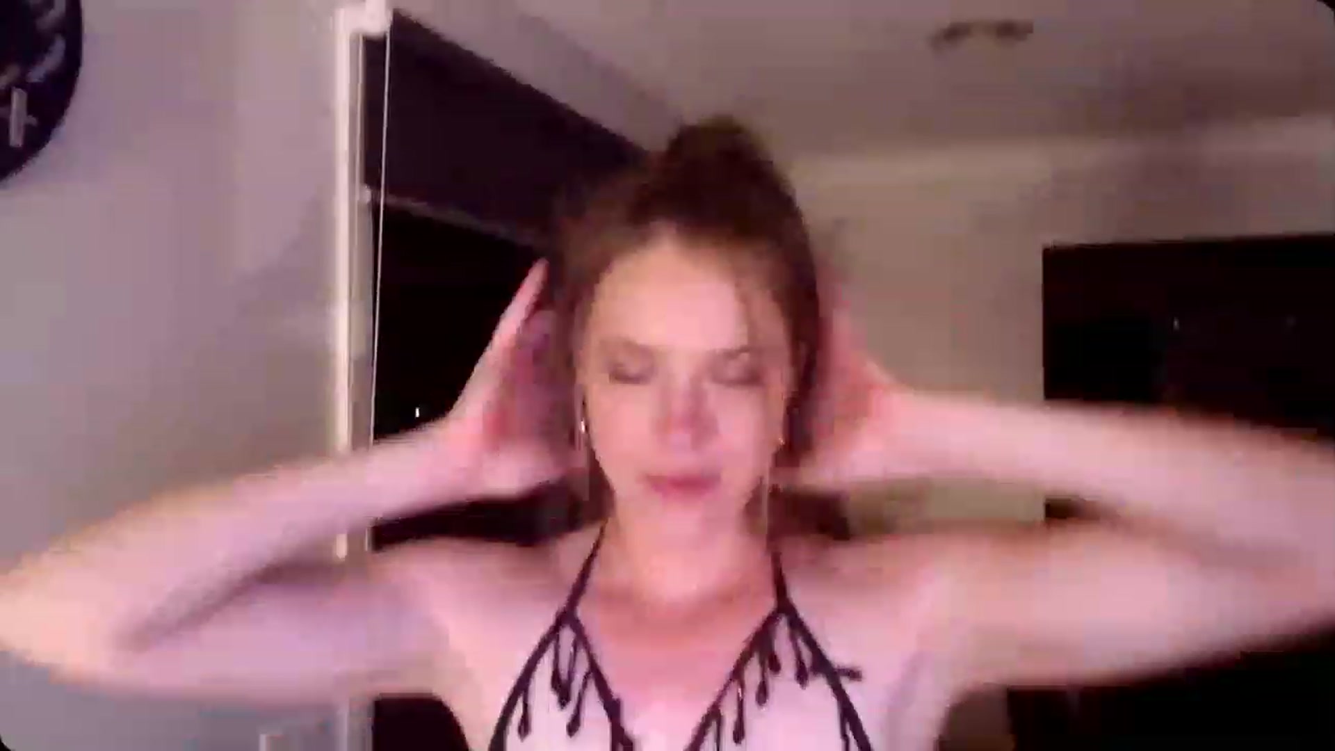 Gallery image thumbnail from BlairHarper's myfreecams stream on, 01/07/2023, 15:35 image 18 of 20