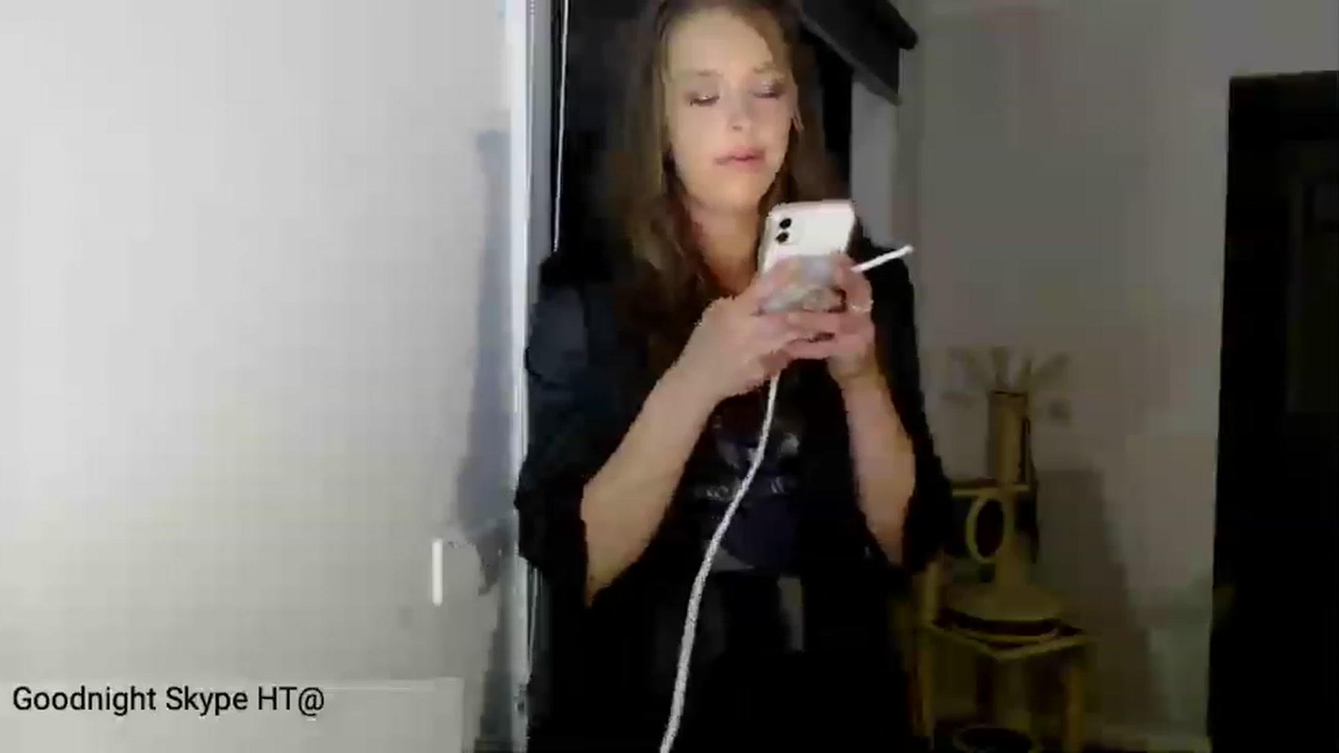 Gallery image thumbnail from BlairHarper's myfreecams stream on, 01/12/2023, 12:02 image 10 of 20