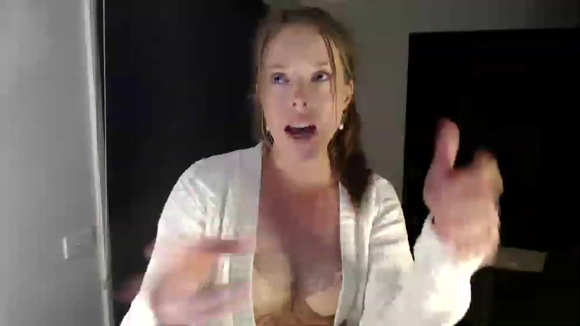 Gallery image thumbnail from BlairHarper's myfreecams stream on, 01/19/2023, 13:41 image 8 of 20
