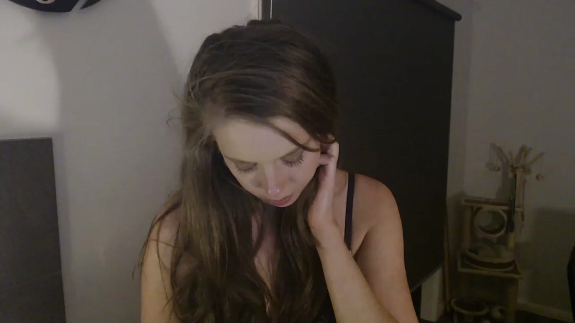 Gallery image thumbnail from BlairHarper's myfreecams stream on, 02/03/2023, 17:12 image 19 of 20