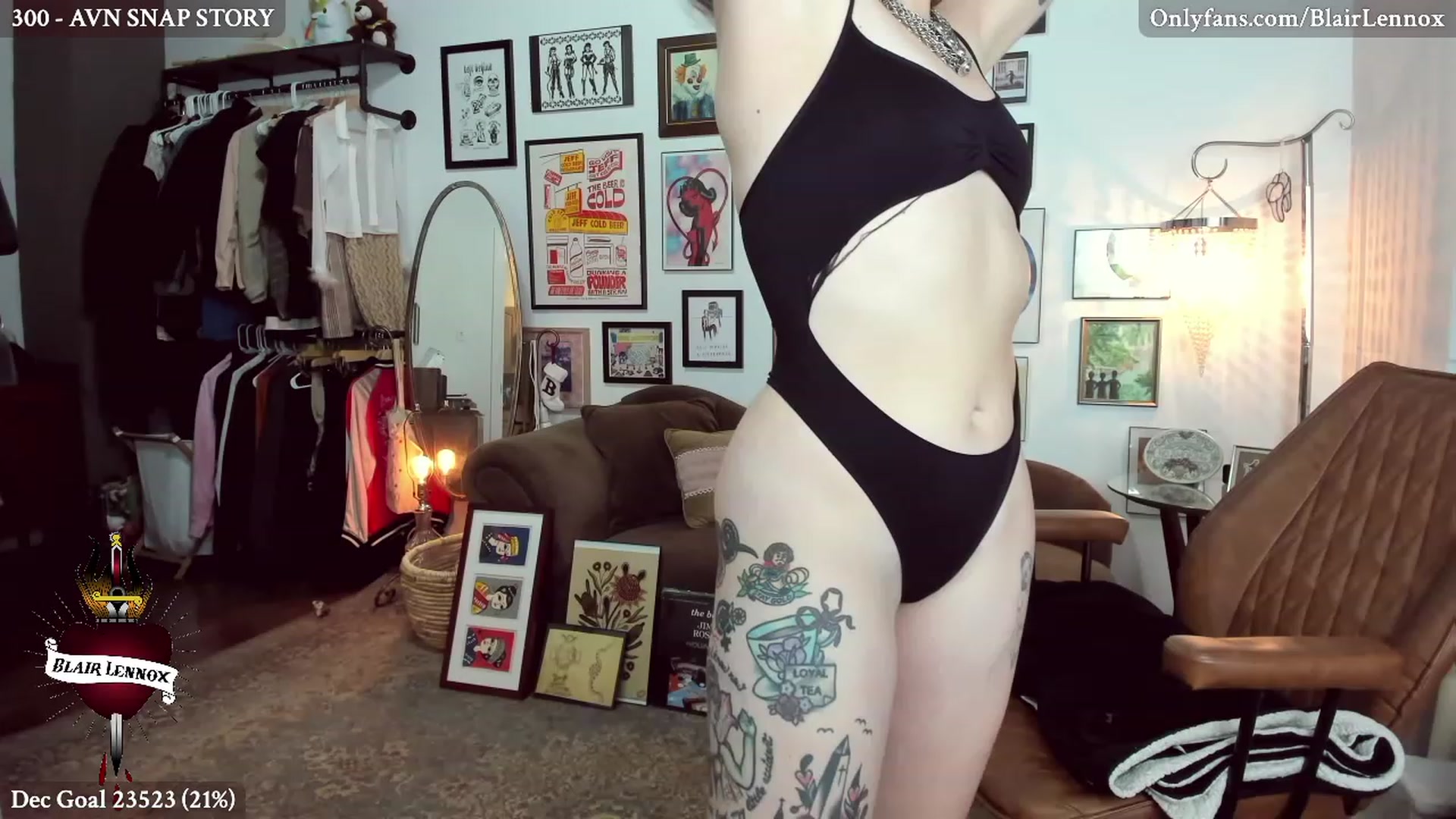 Gallery image thumbnail from BlairLennox's myfreecams stream on, 12/13/2022, 03:39 image 7 of 20