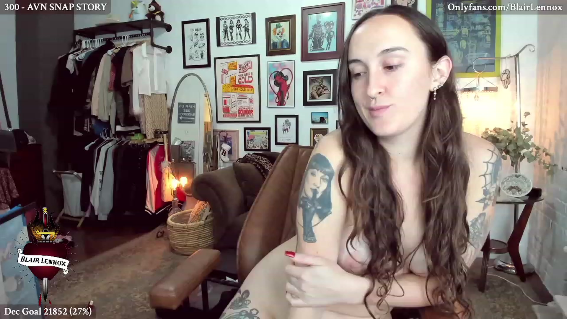Gallery image thumbnail from BlairLennox's myfreecams stream on, 12/20/2022, 03:15 image 20 of 20