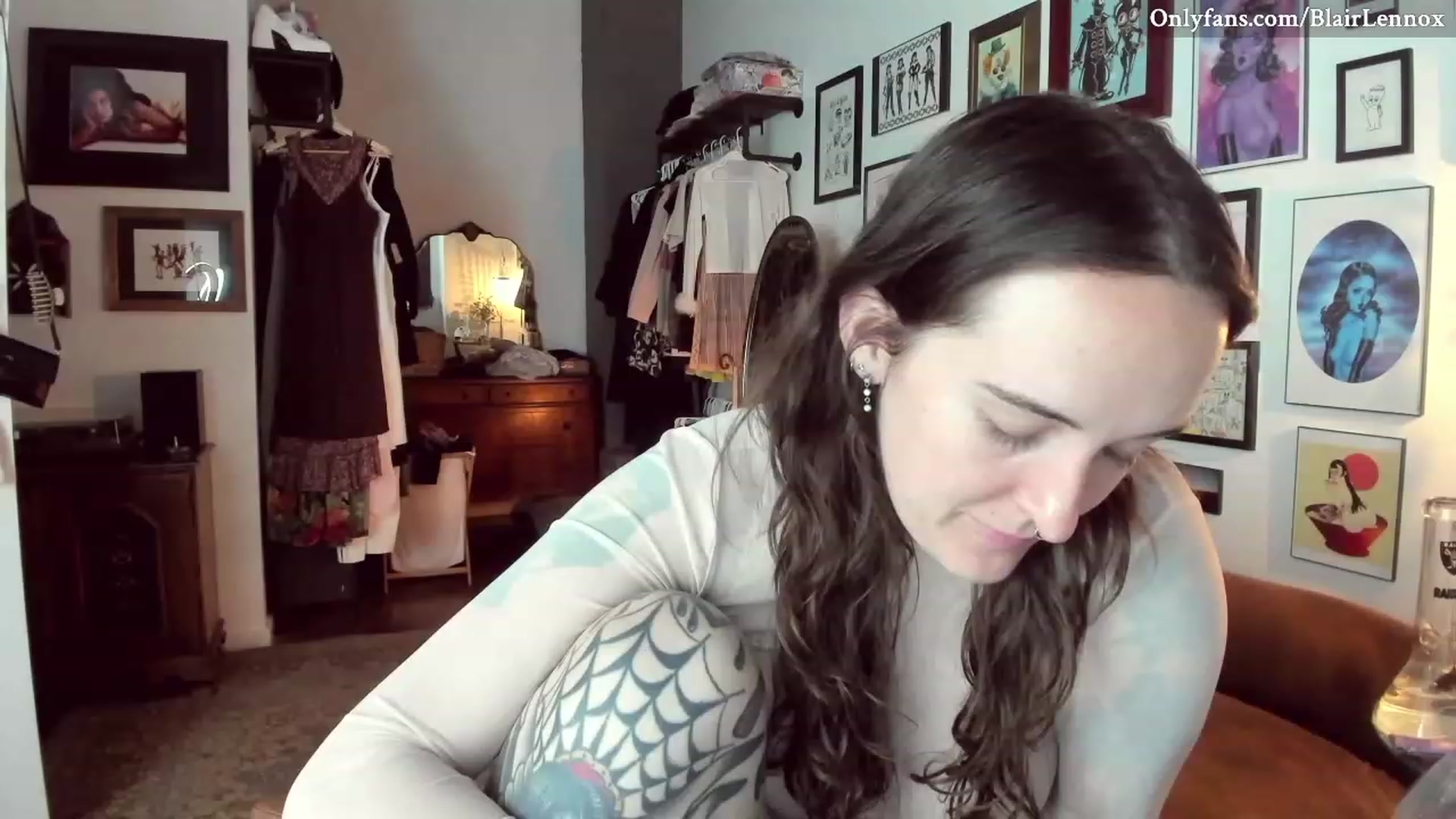 Gallery image thumbnail from BlairLennox's myfreecams stream on, 04/07/2023, 02:43 image 8 of 20