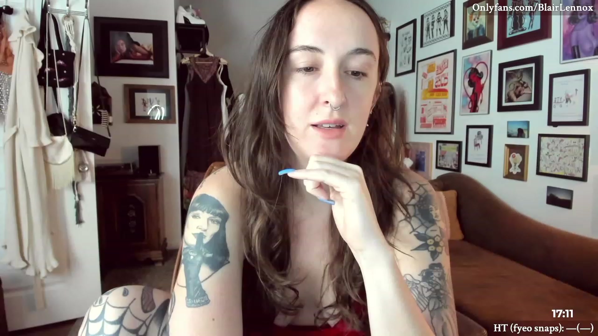 Gallery image thumbnail from BlairLennox's myfreecams stream on, 04/10/2023, 02:05 image 1 of 20