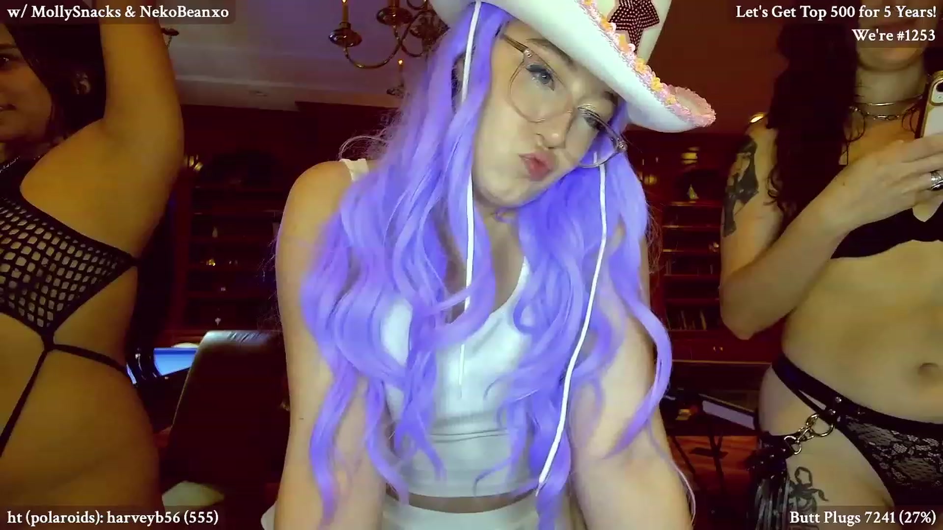 Gallery image thumbnail from BlairLennox's myfreecams stream on, 06/26/2023, 05:28 image 12 of 20