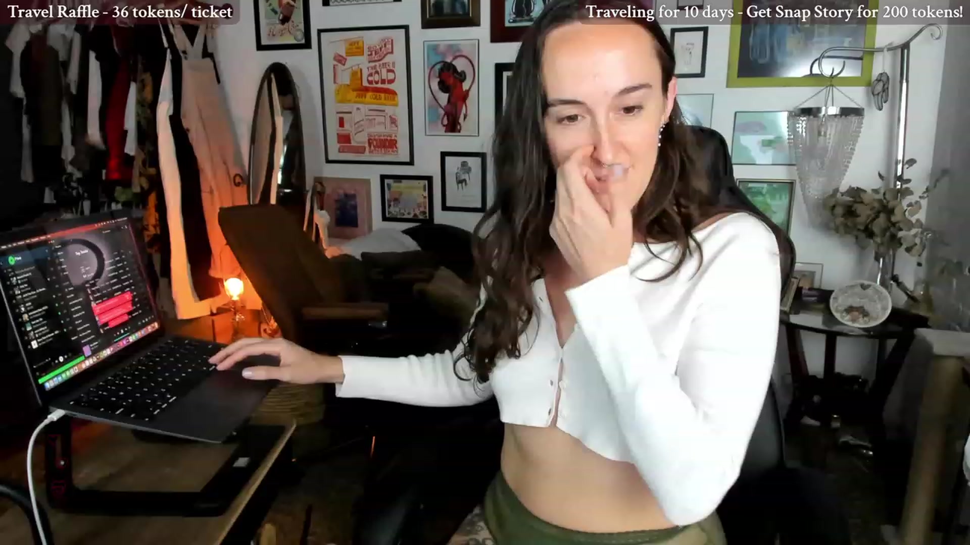 Gallery image thumbnail from BlairLennox's myfreecams stream on, 07/19/2023, 02:56 image 11 of 20