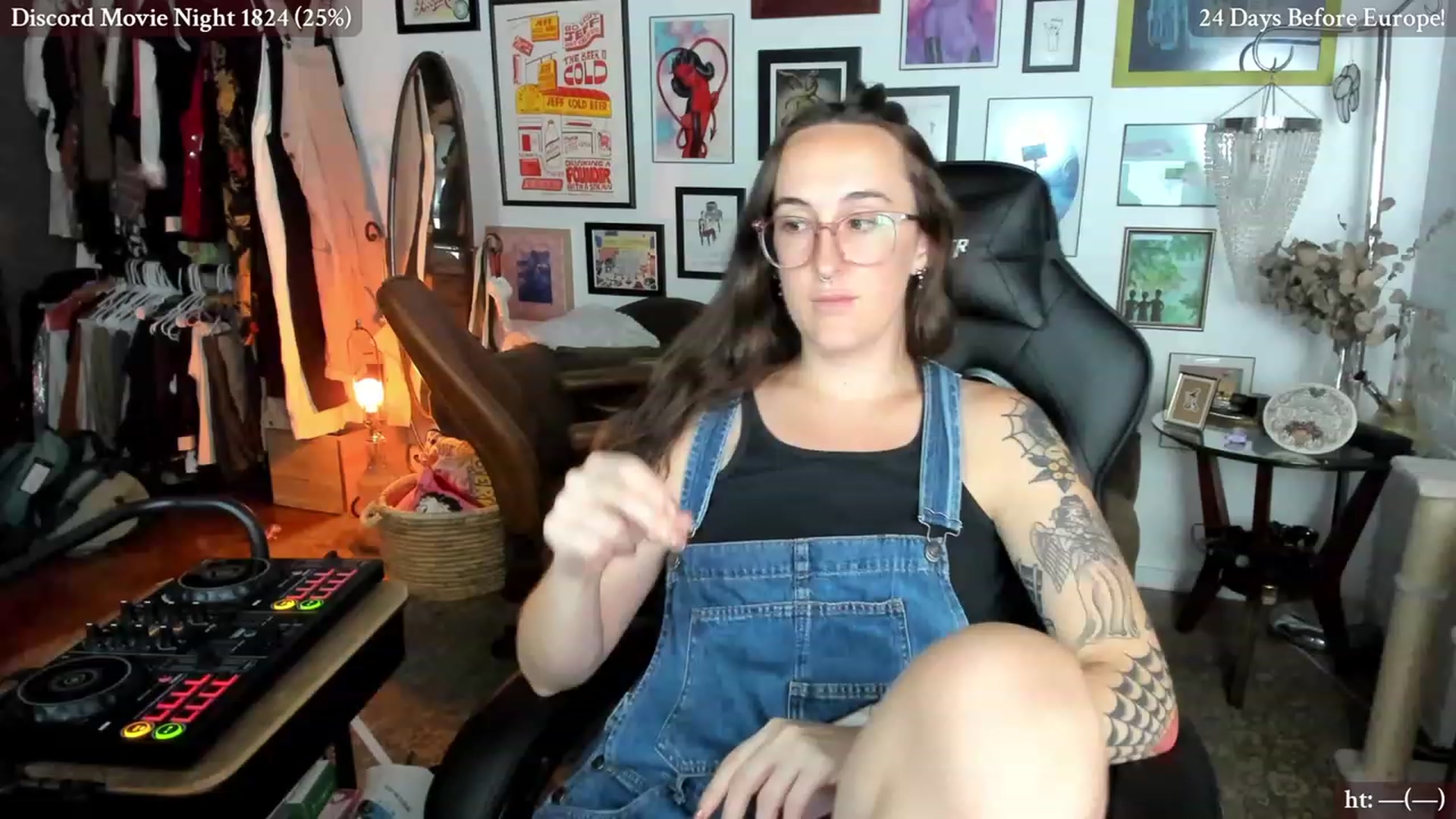 Gallery image thumbnail from BlairLennox's myfreecams stream on, 08/10/2023, 03:16 image 4 of 20