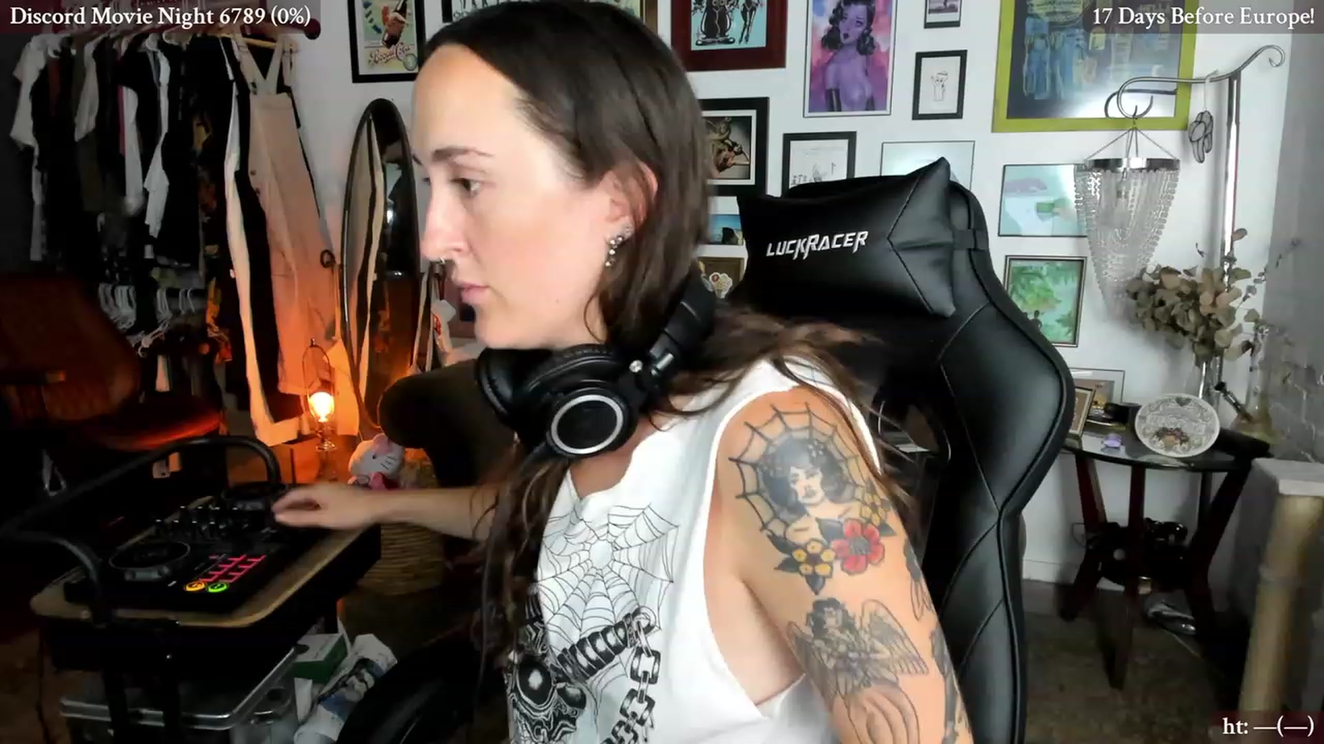 Gallery image thumbnail from BlairLennox's myfreecams stream on, 08/17/2023, 03:04 image 5 of 20