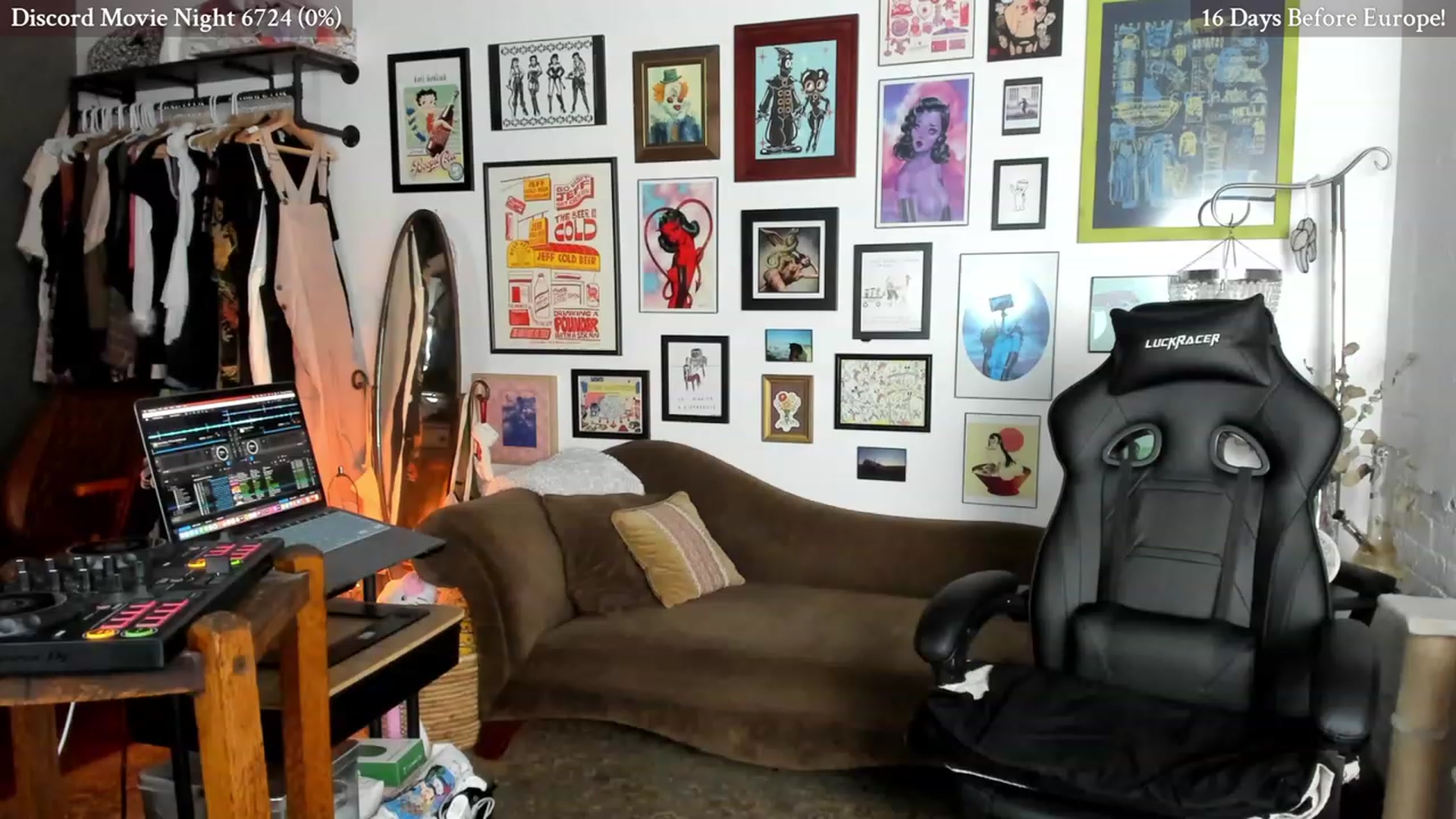 Gallery image thumbnail from BlairLennox's myfreecams stream on, 08/18/2023, 01:51 image 4 of 20
