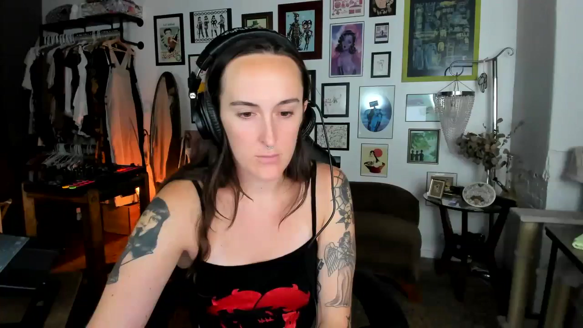 Gallery image thumbnail from BlairLennox's myfreecams stream on, 08/23/2023, 03:56 image 2 of 20