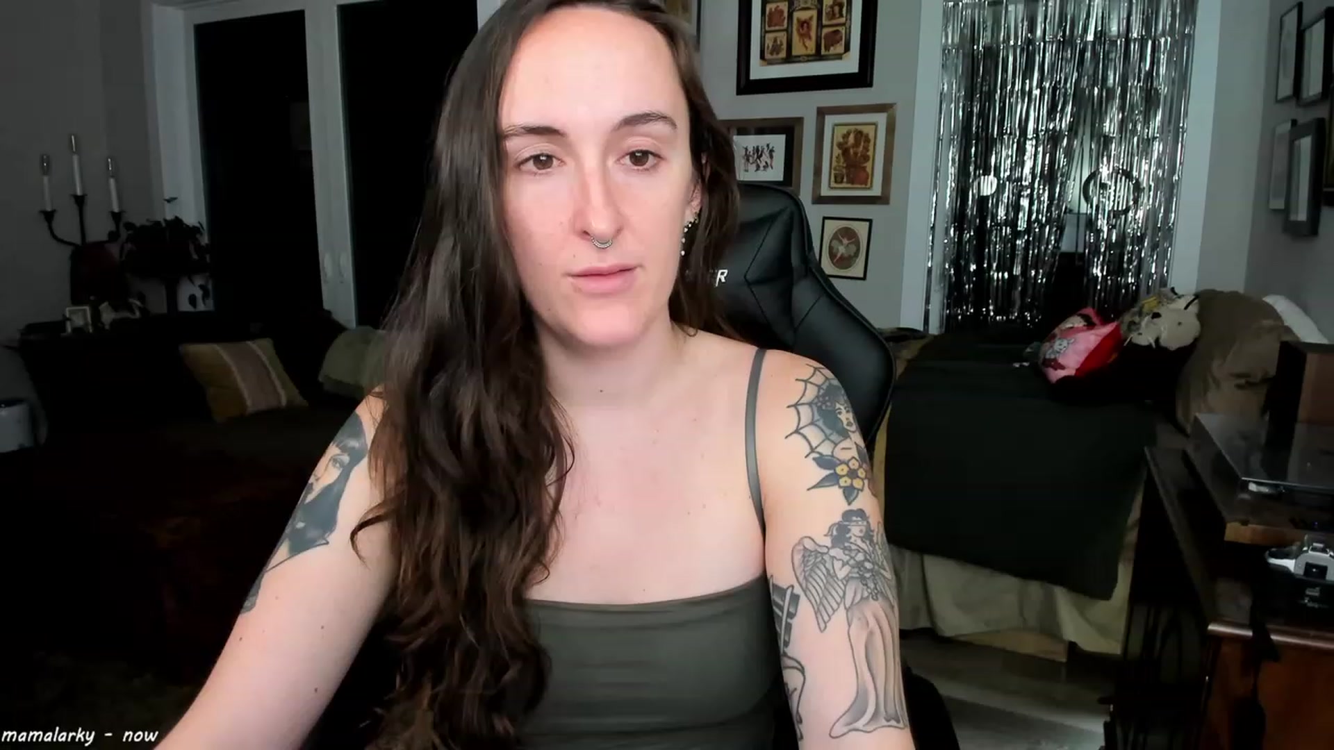 Gallery image thumbnail from BlairLennox's myfreecams stream on, 01/06/2024, 03:48 image 17 of 20
