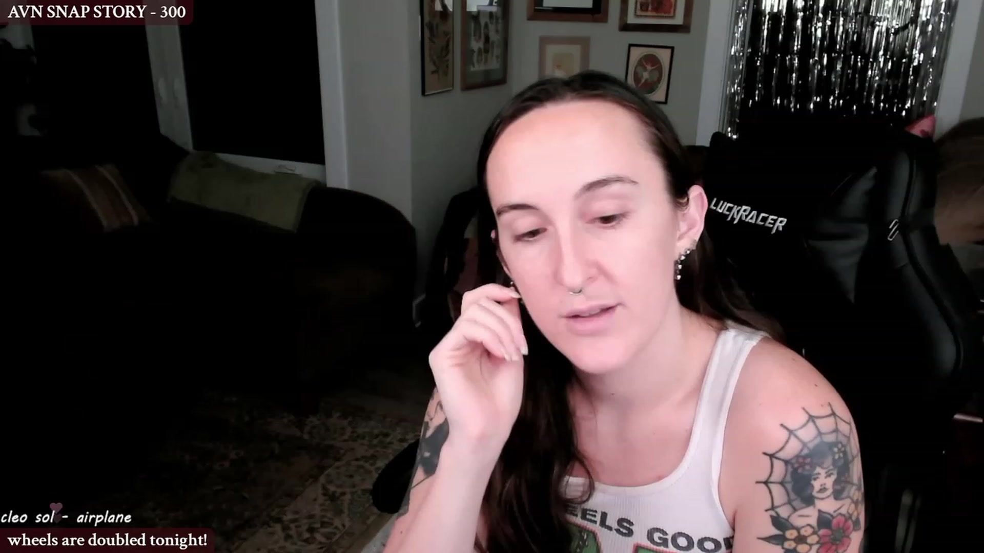 Gallery image thumbnail from BlairLennox's myfreecams stream on, 01/10/2024, 04:22 image 17 of 20
