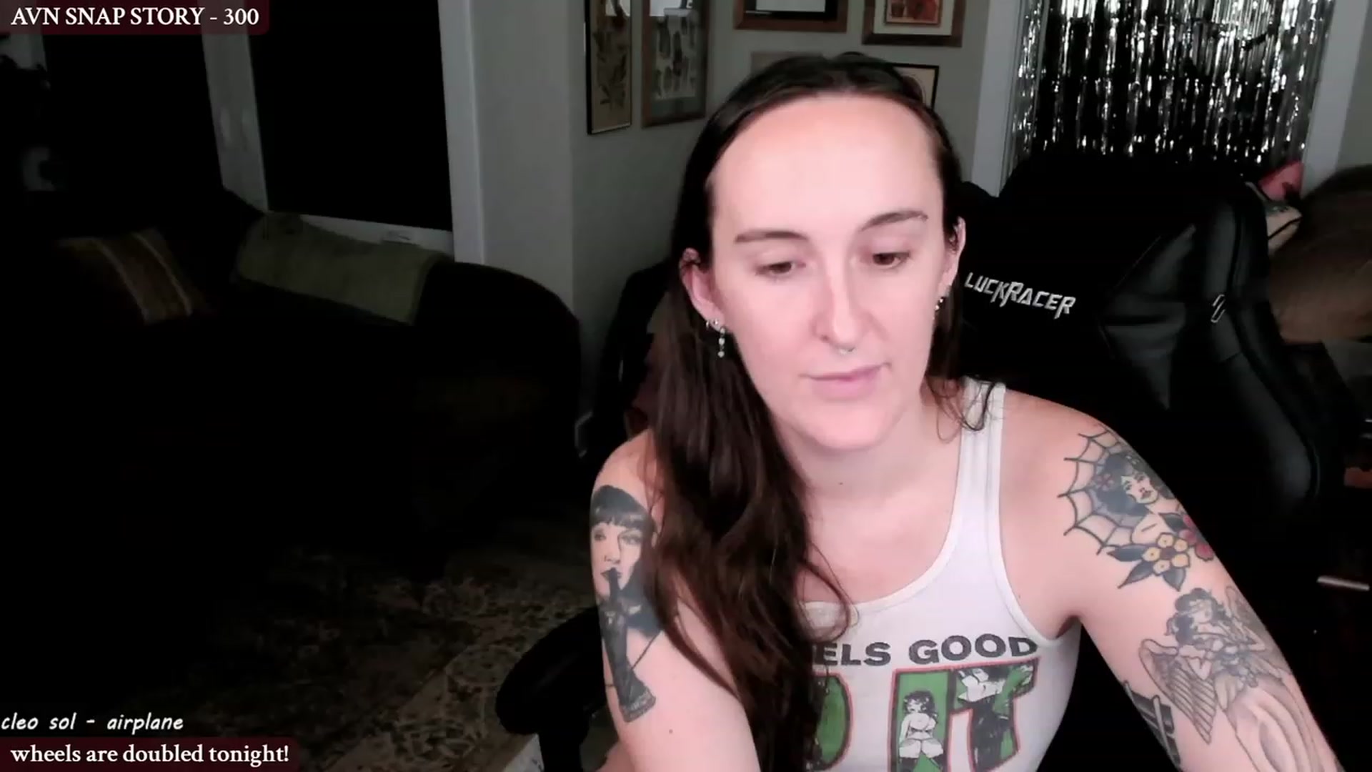 Gallery image thumbnail from BlairLennox's myfreecams stream on, 01/10/2024, 04:22 image 20 of 20