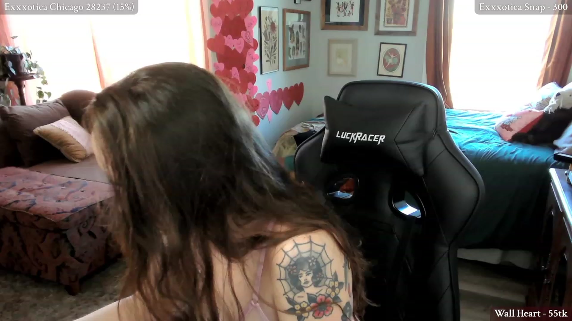 Gallery image thumbnail from BlairLennox's myfreecams stream on, 02/14/2024, 21:21 image 11 of 20