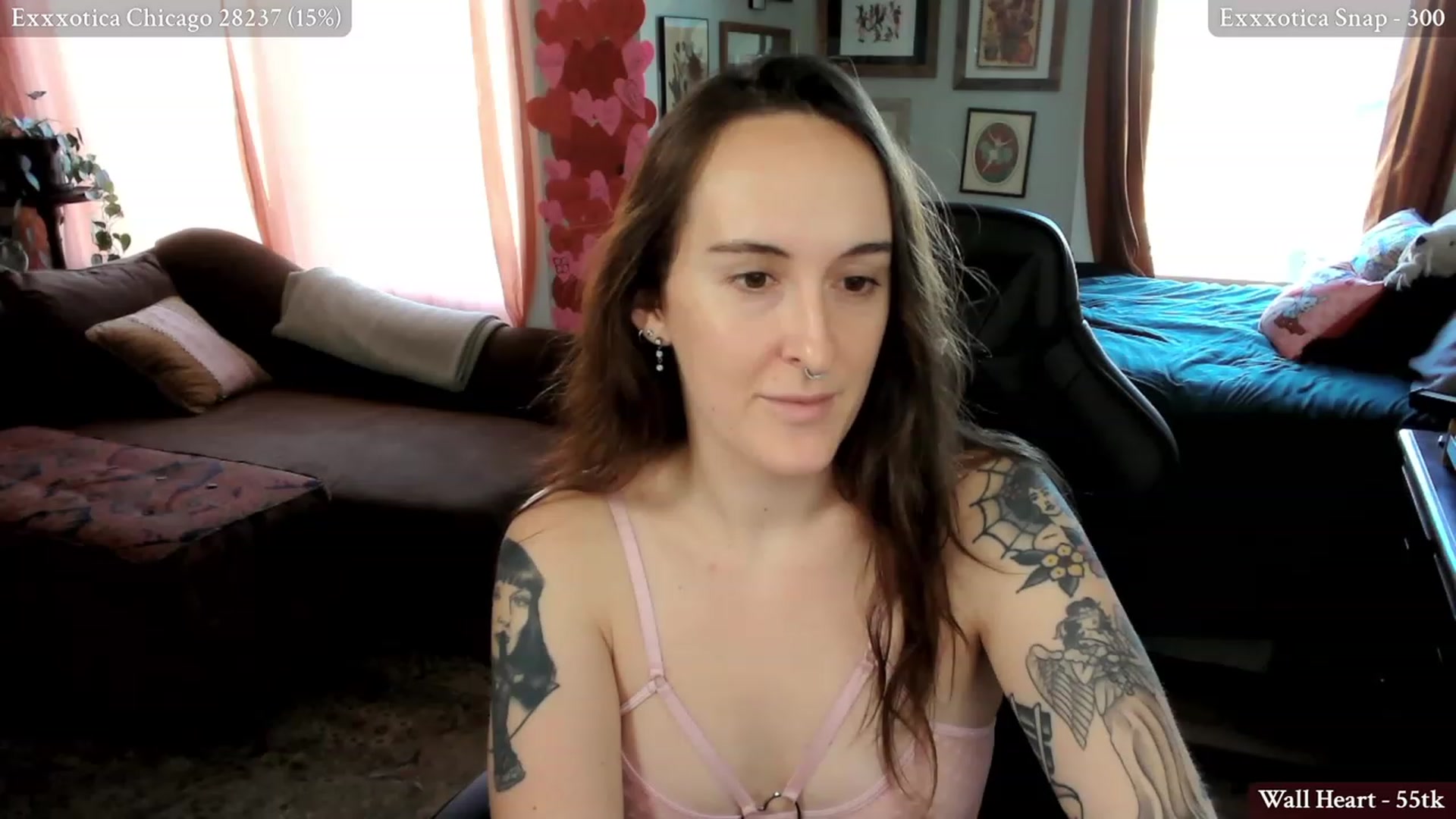 Gallery image thumbnail from BlairLennox's myfreecams stream on, 02/14/2024, 21:21 image 13 of 20